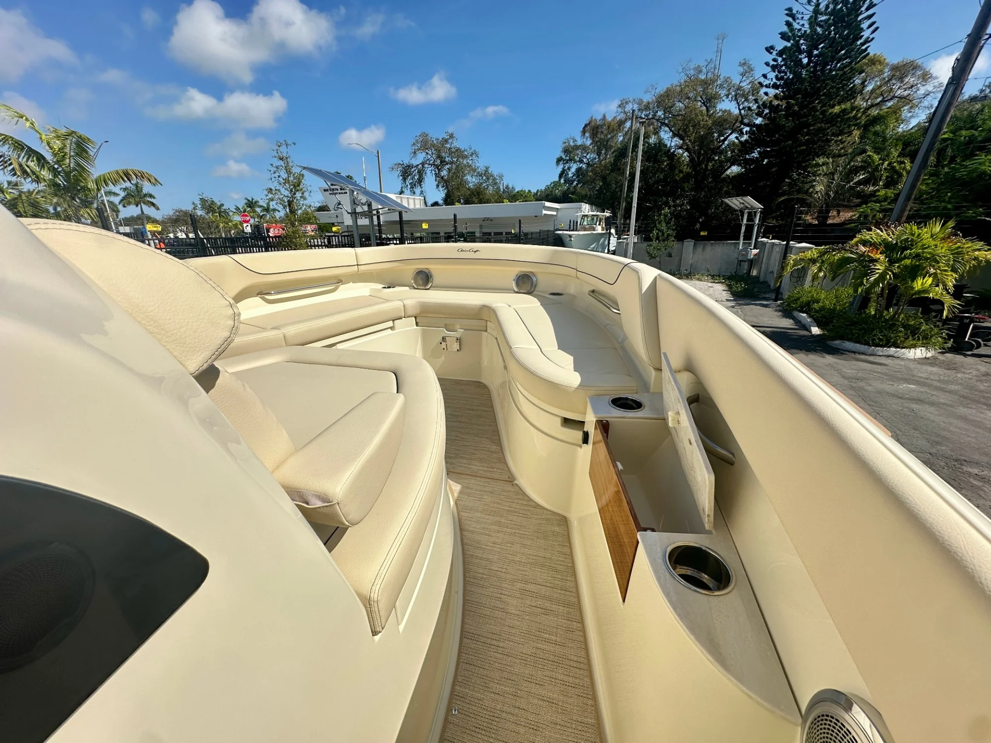 2025 Chris Craft Catalina 28 - Image 4