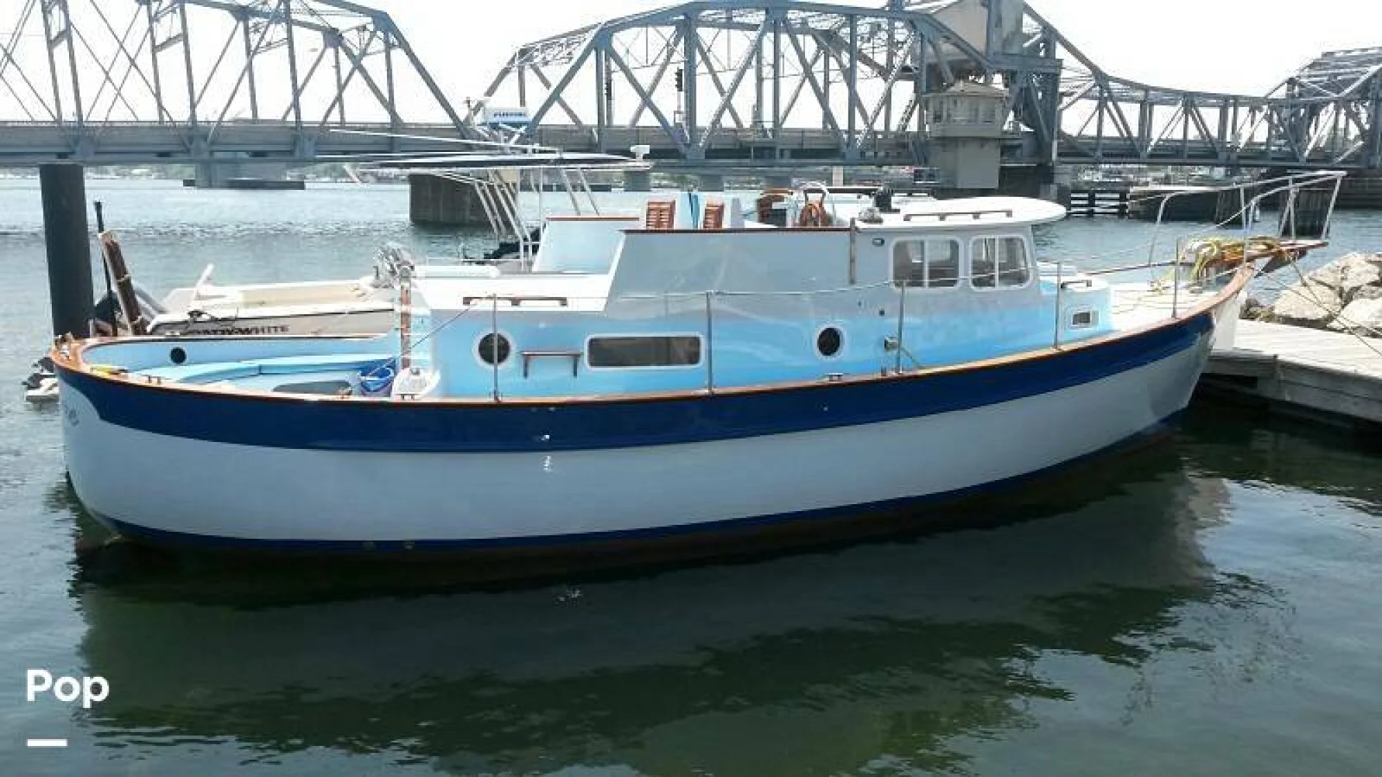 1975 Fales 32 Navigator - Image 3