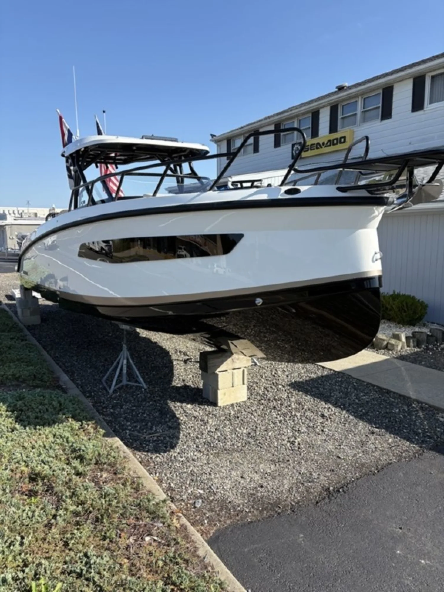 2026 Navan S30 - Image 3