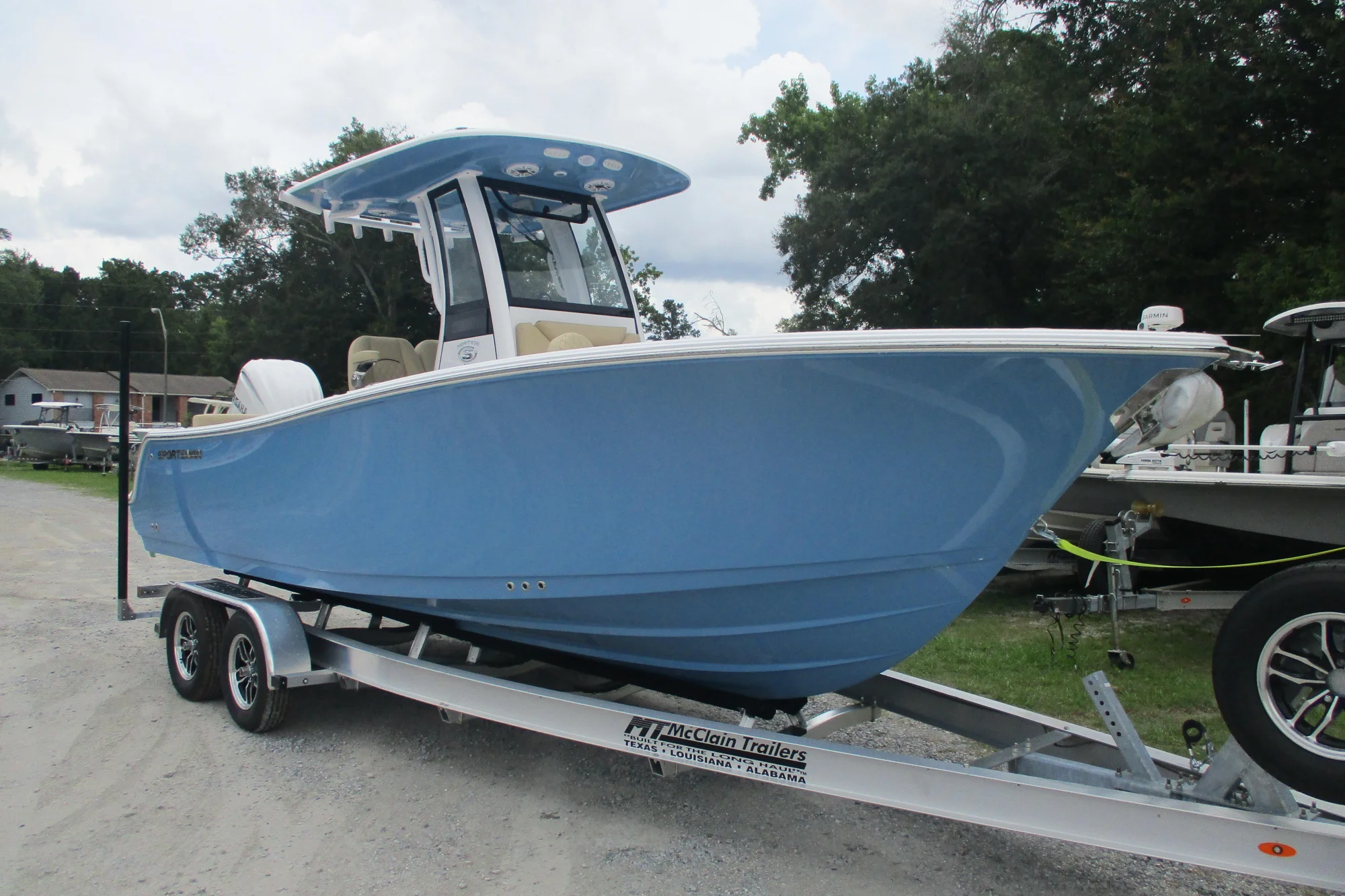 2026 Sportsman Heritage 231 Center Console - Image 2