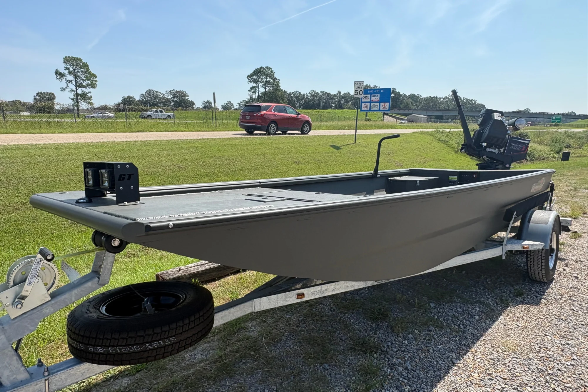 2027 Gator Tail 1748 Gator Series - Image 2