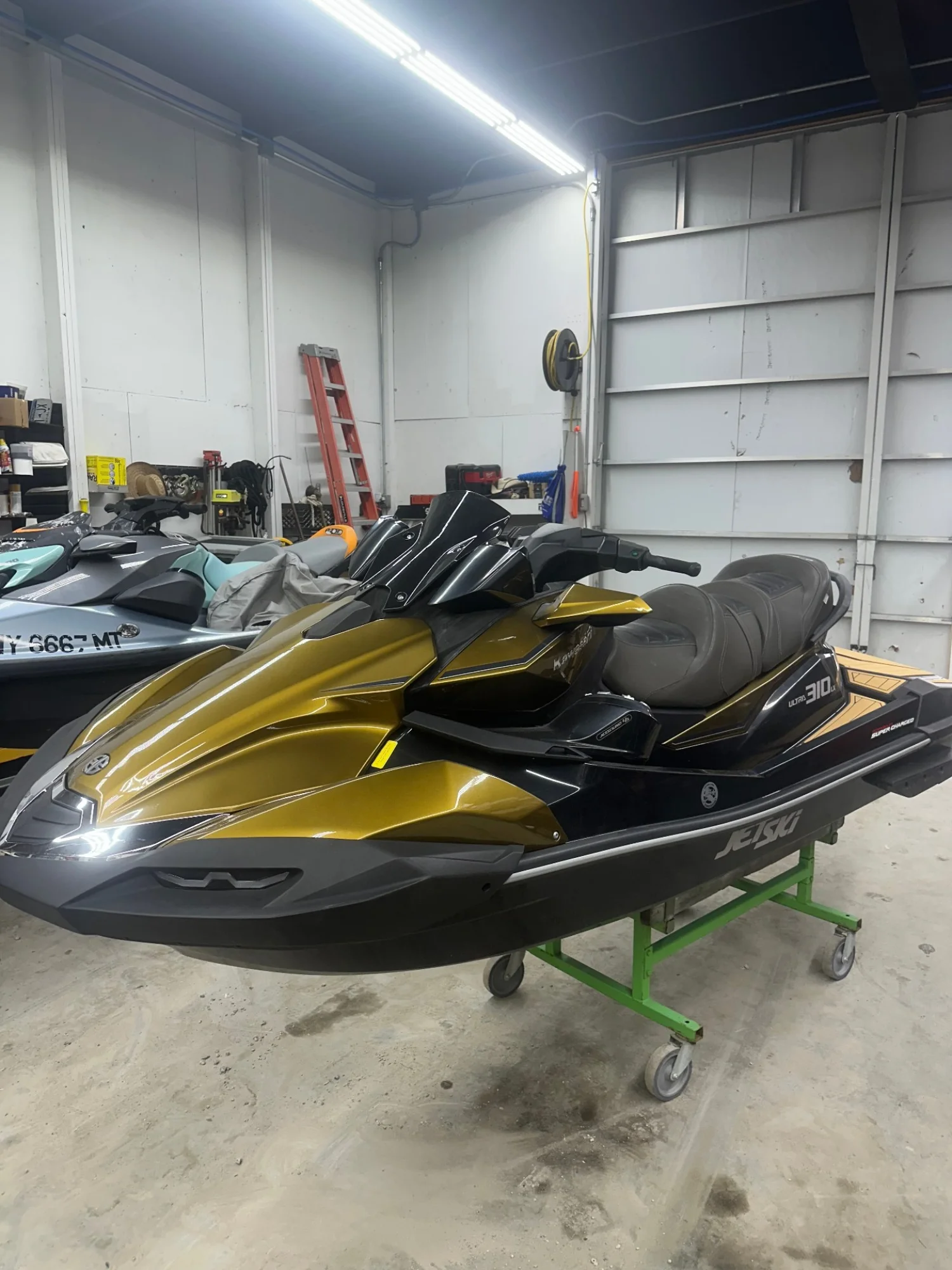 2023 Kawasaki Ultra 310 LX