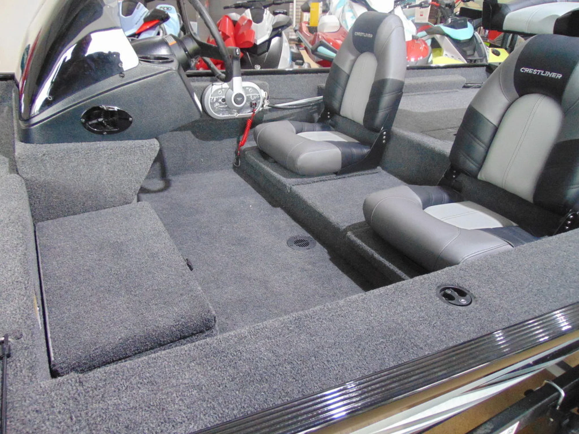 Crestliner 1700 Storm - Image 4