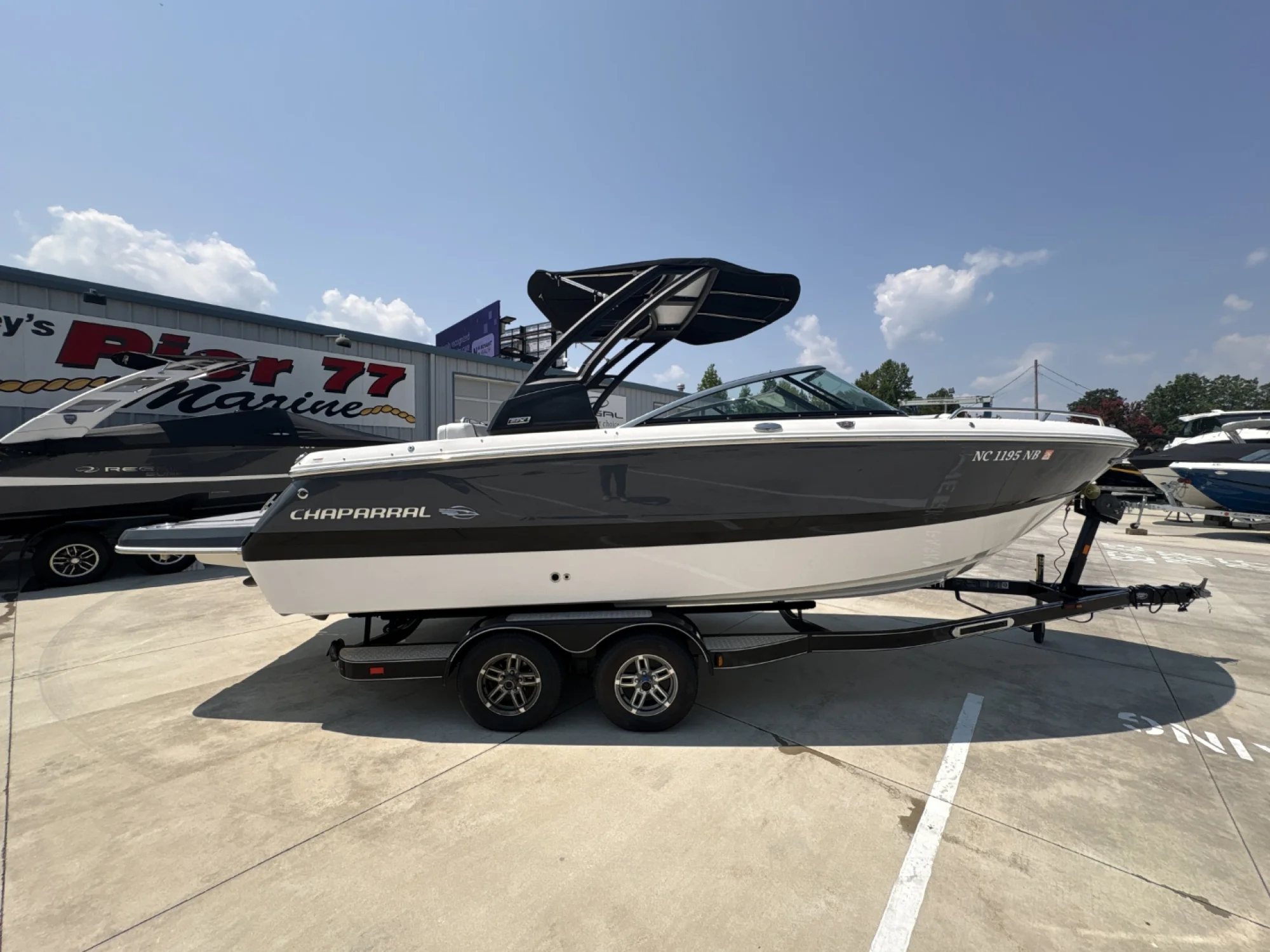 2023 Chaparral 247 SSX - Image 3