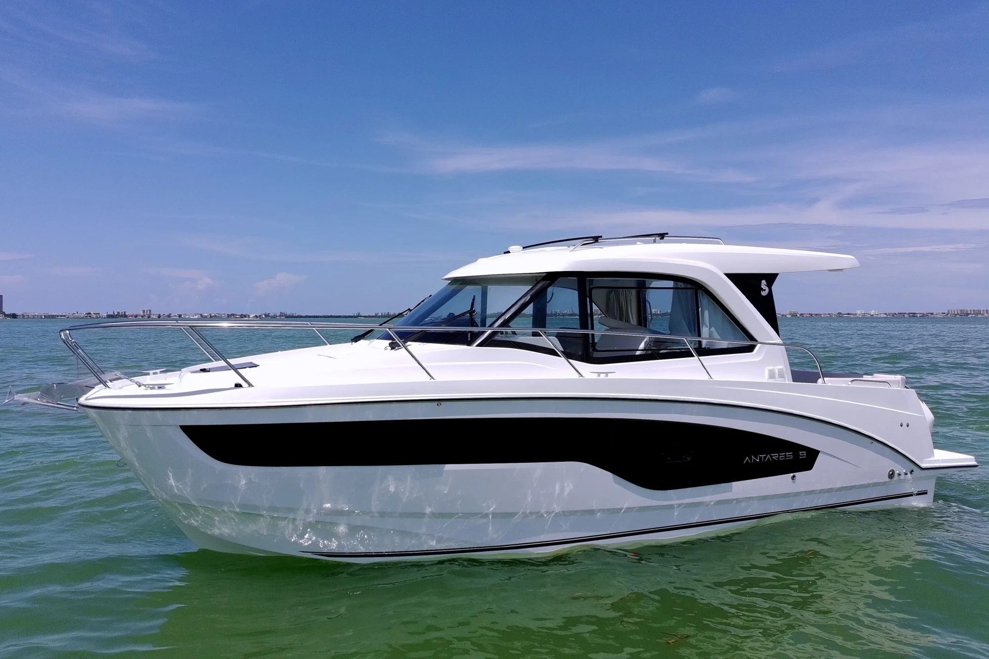 2027 Beneteau Antares 9 V2 - Main Image