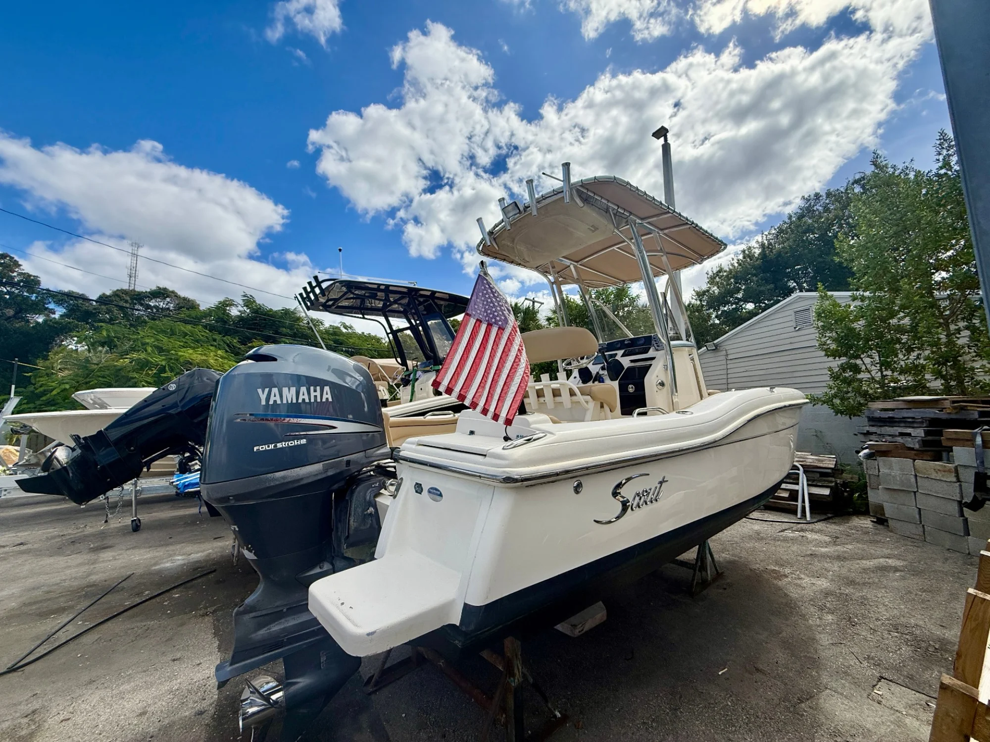 2012 Scout 210 XSF - Image 2