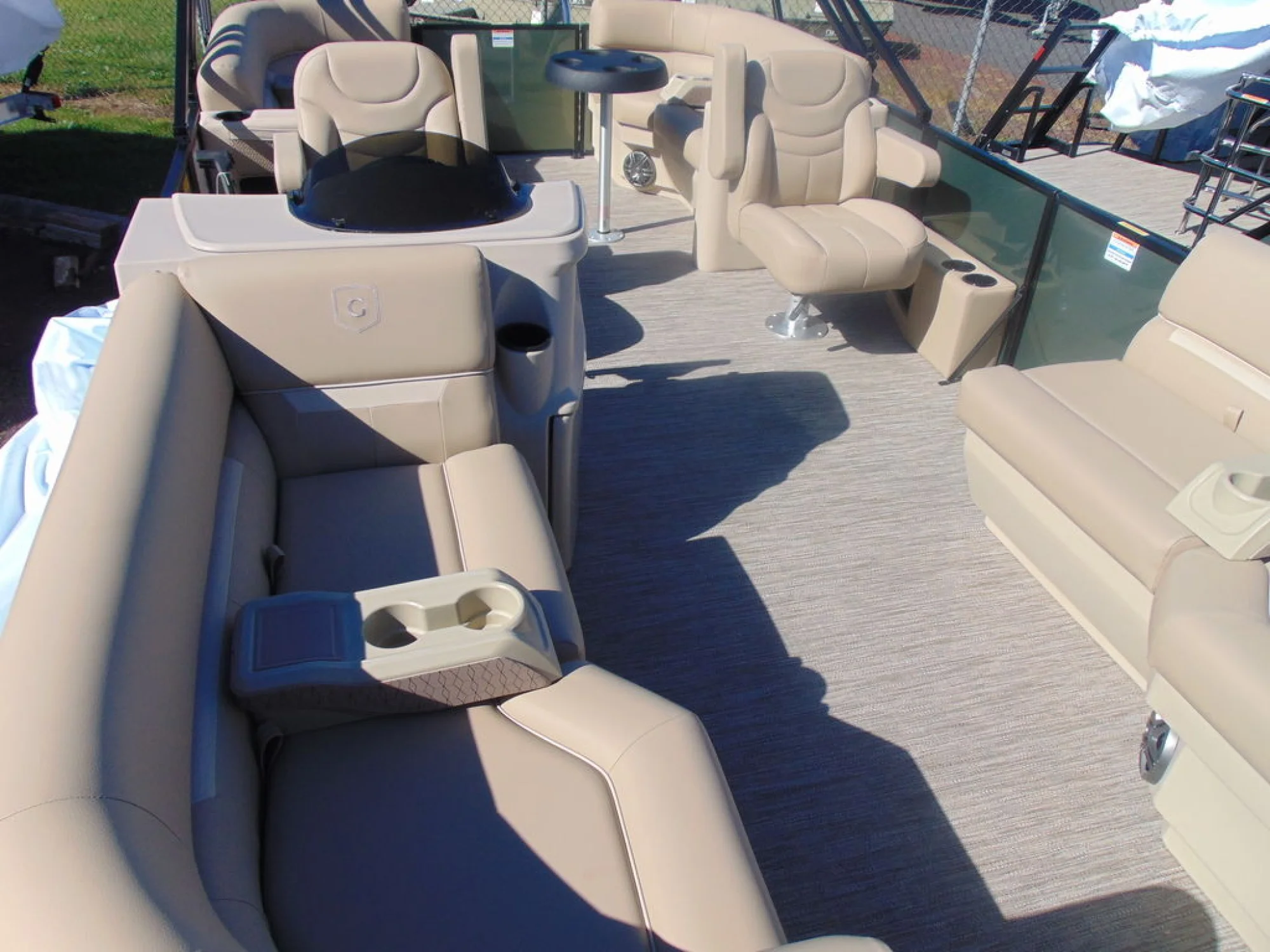 Godfrey Pontoons Xperience 2086 SBX 25 in. Package - Image 4