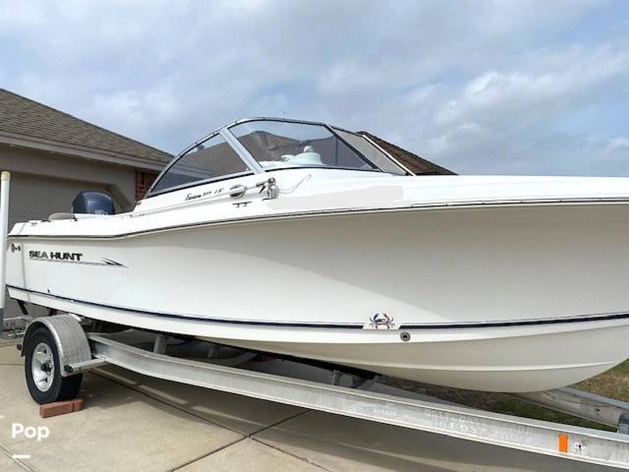 2010 Sea Hunt Escape 207 LE - Image 3