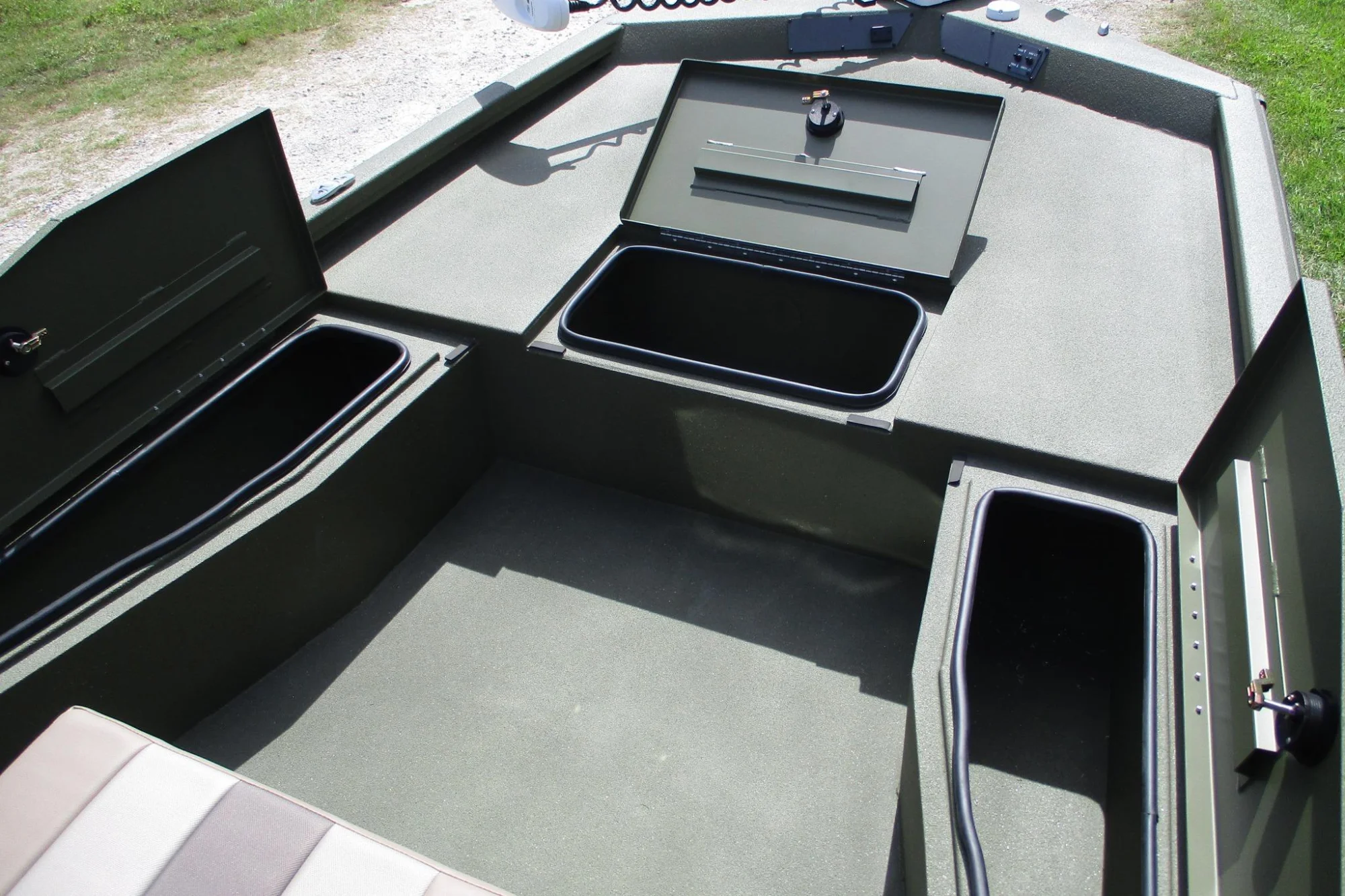 2026 Vexus Defender 201 - Image 5