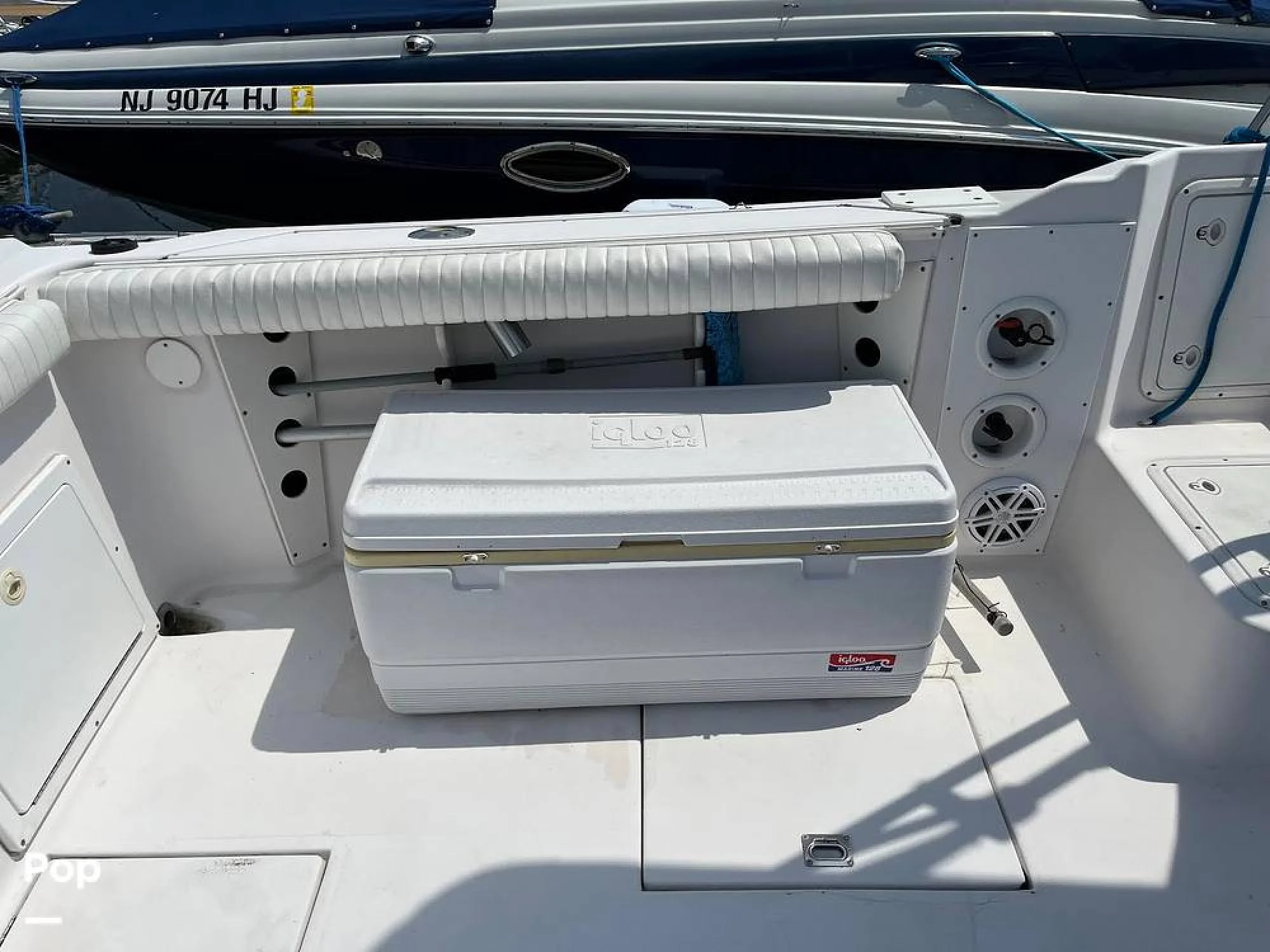 1992 Pro-Line 2550 Walkaround Mid-Cabin - Image 4