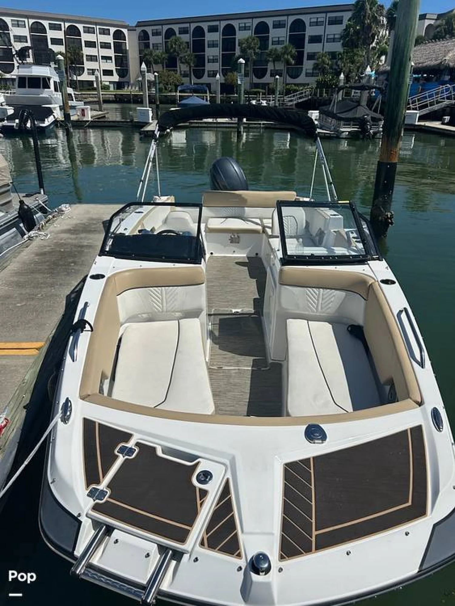 2020 Glastron GTD 220 - Image 3