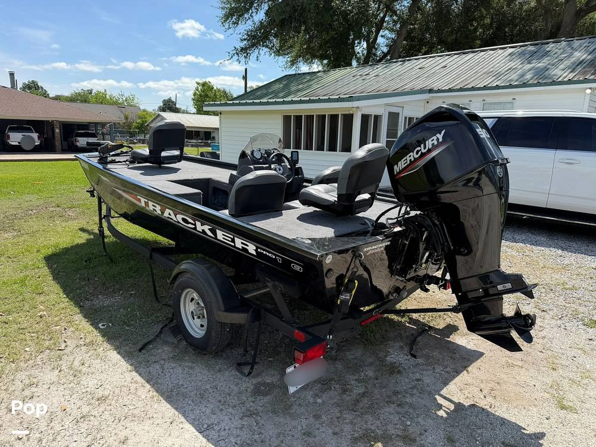2025 Tracker Pro 170 - Image 2