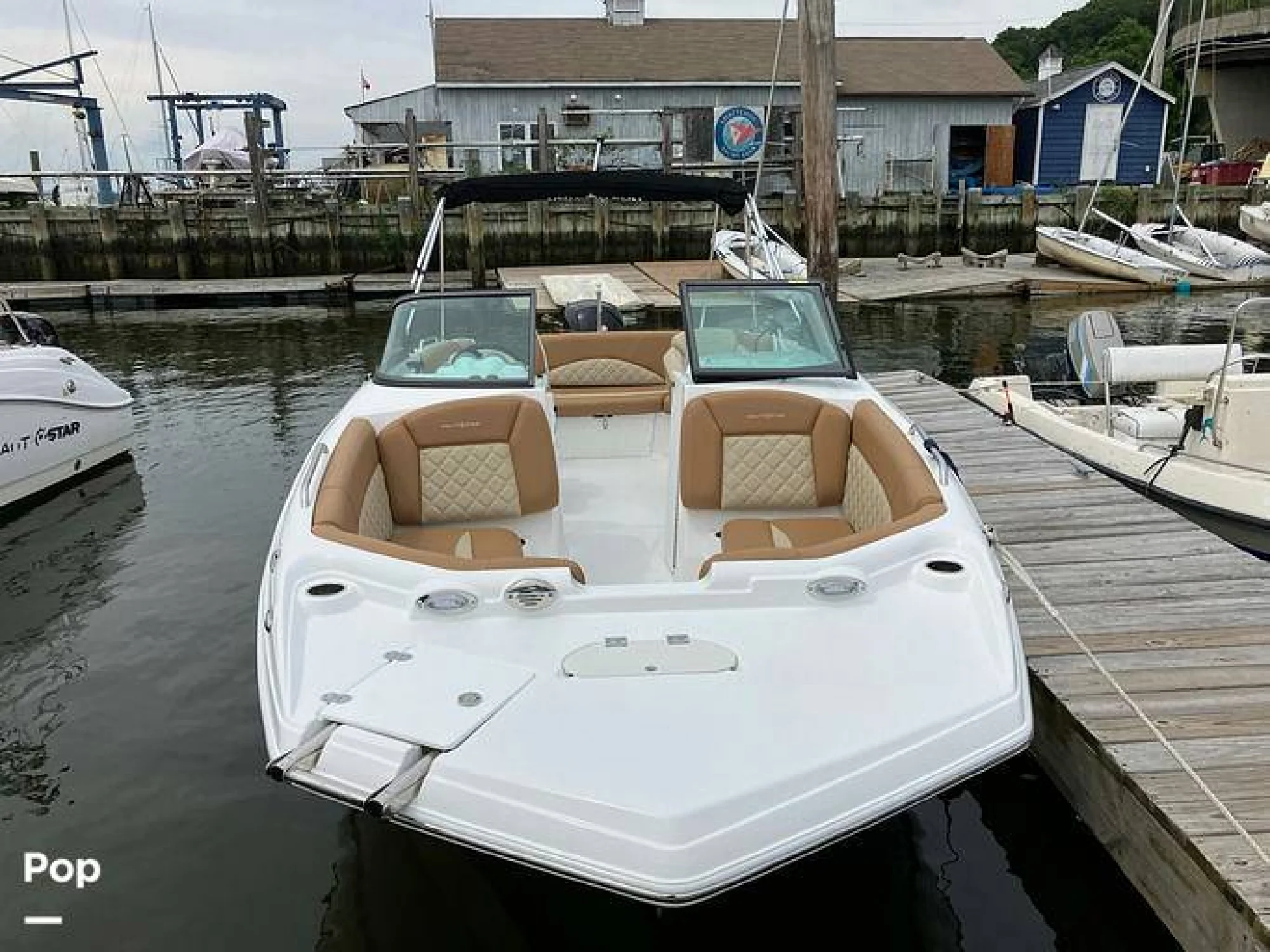 2025 NauticStar 223 DC - Image 5