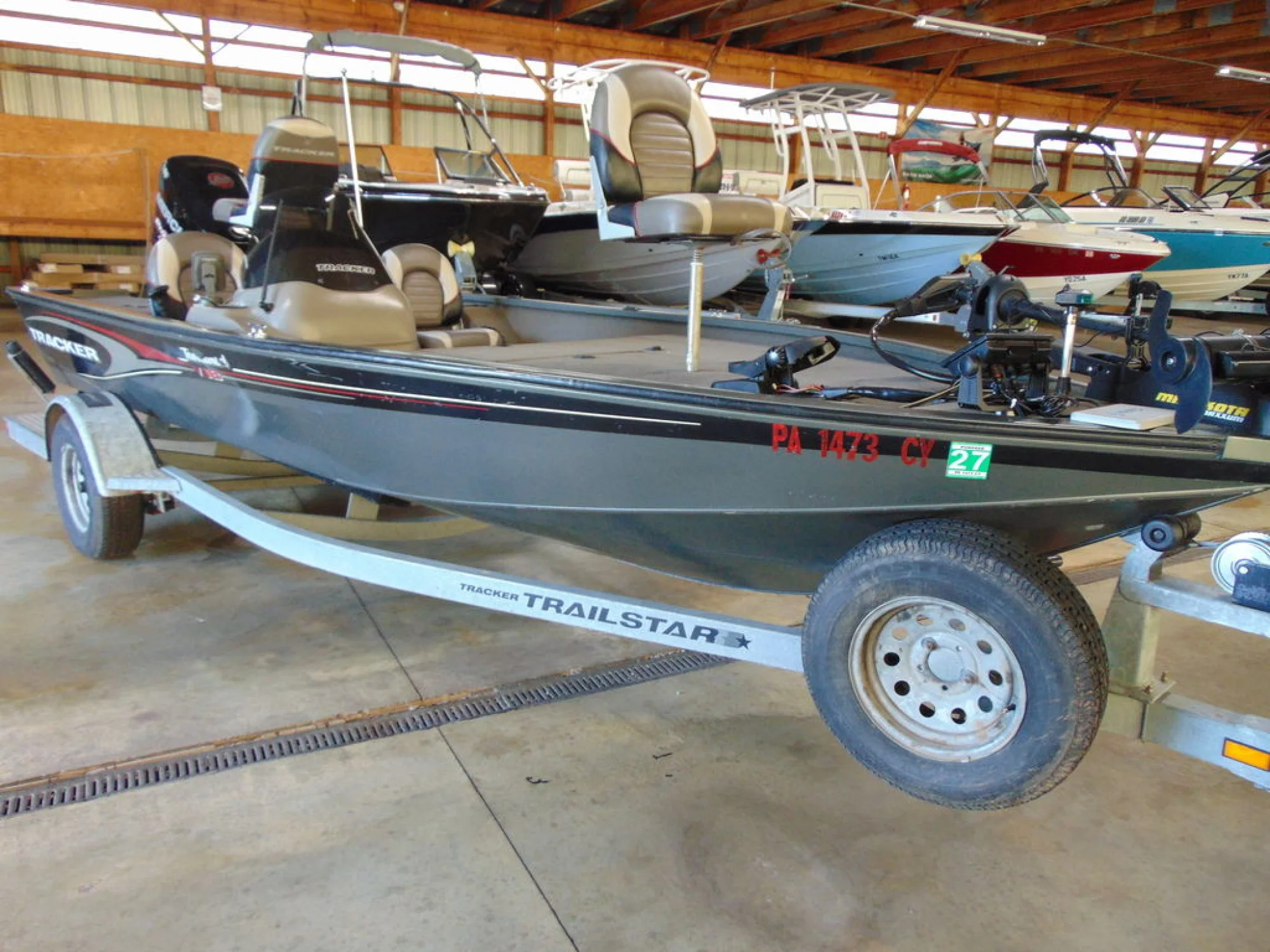 Tracker V-18 - Image 2