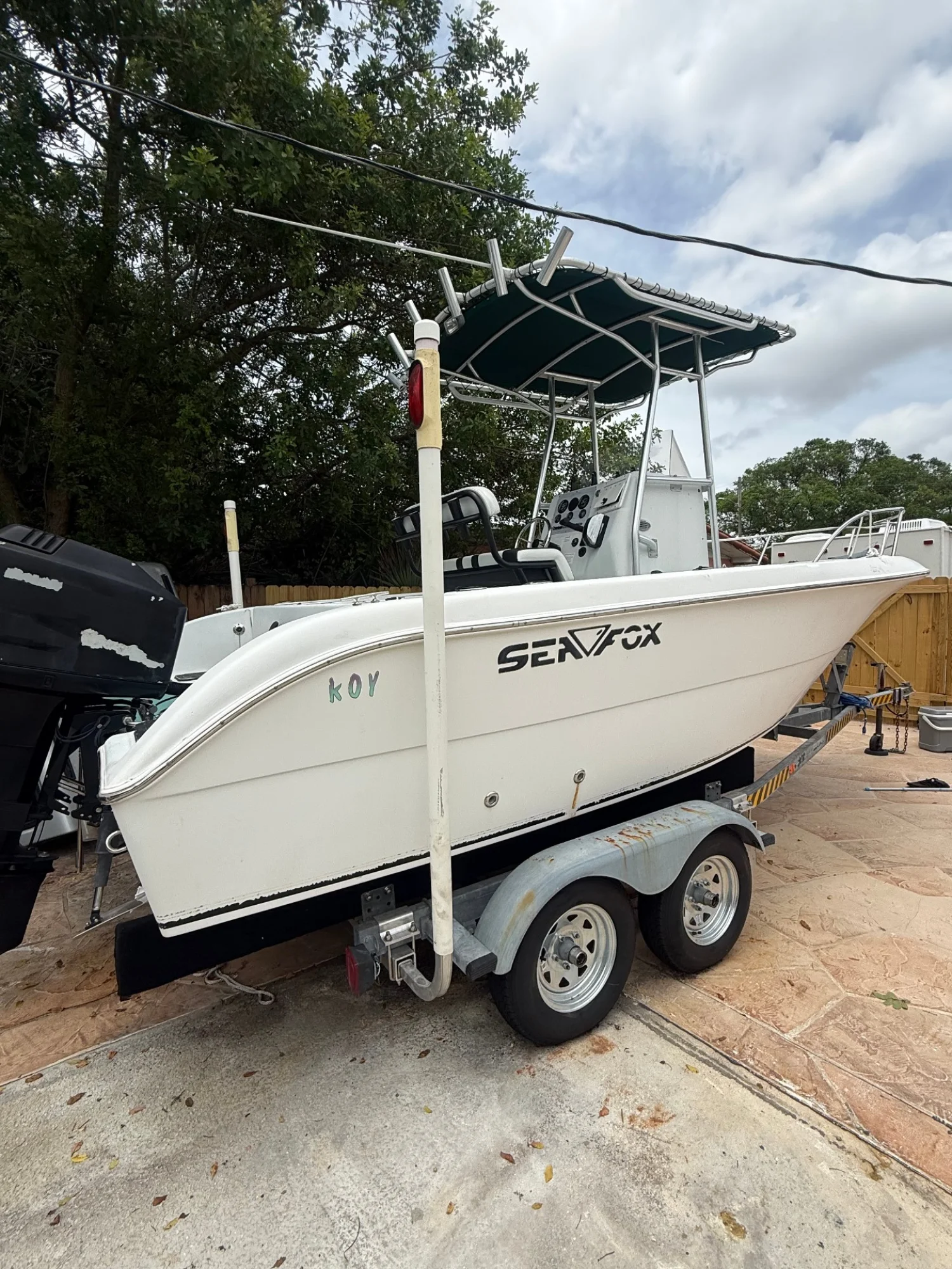 2005 Sea Fox 237 Center Console