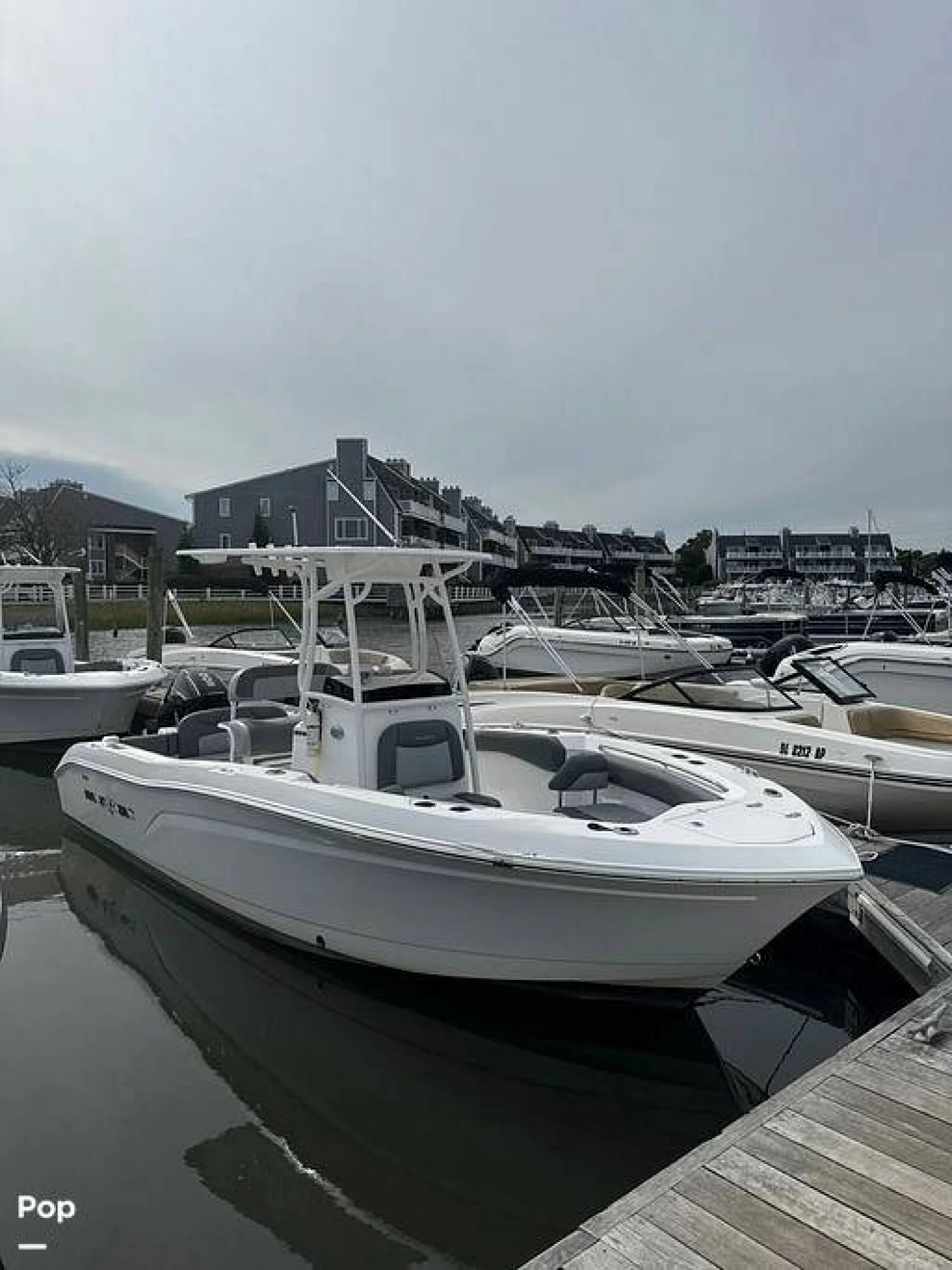 2024 NauticStar 22L - Image 2