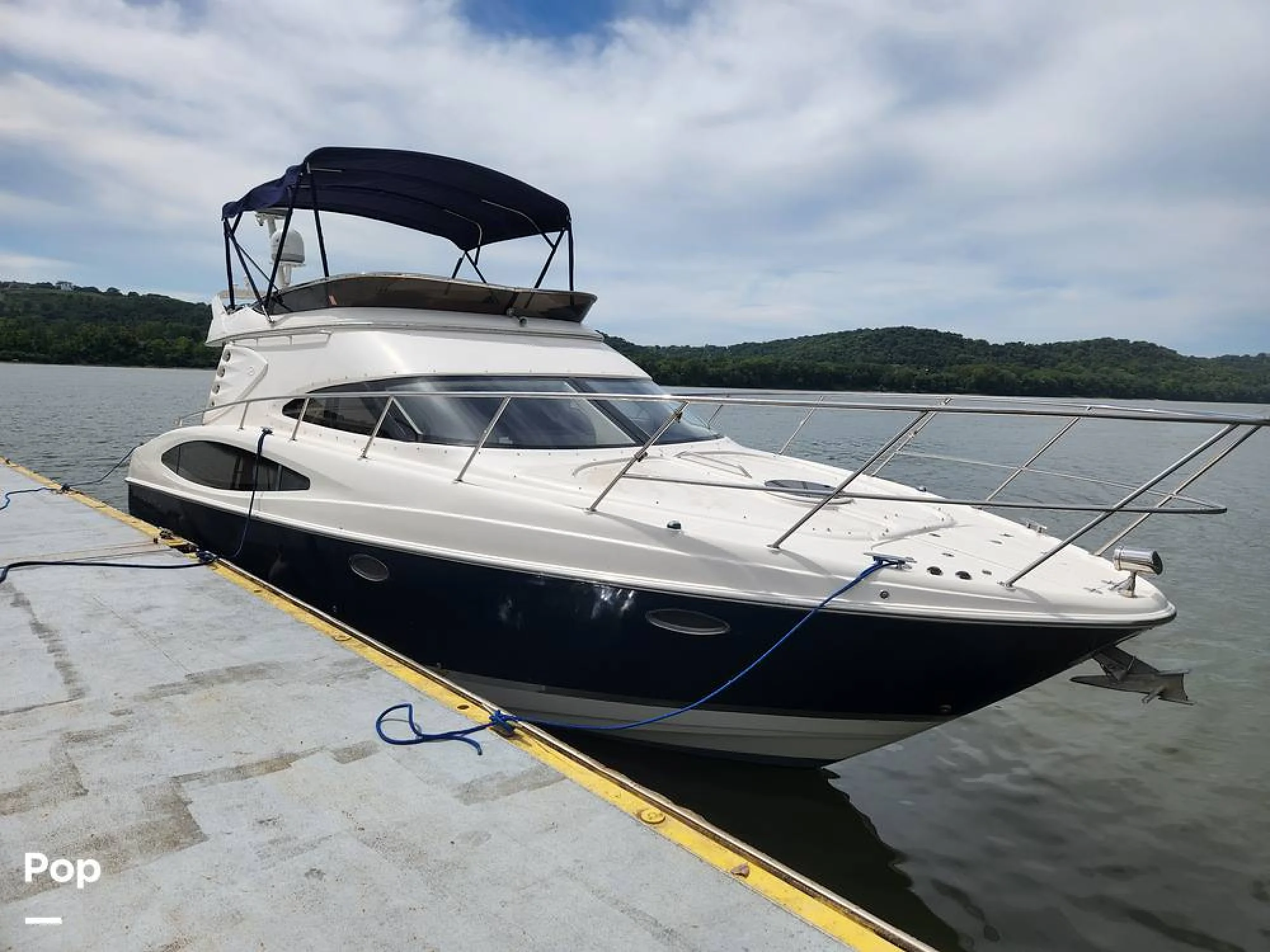 2006 Regal Commodore 4080 Flybridge - Main Image