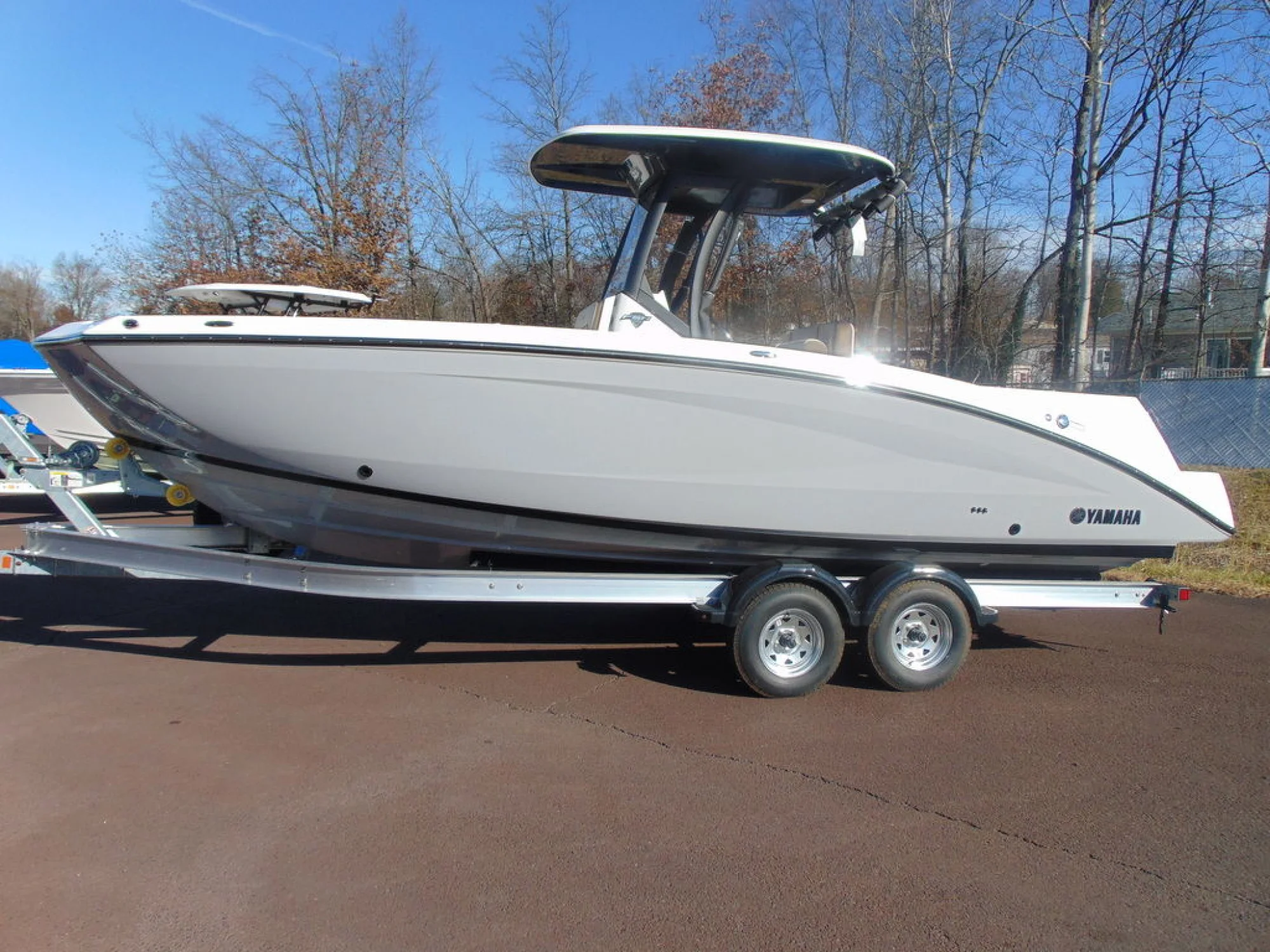 Yamaha Boats 255 FSH Sport H - Main Image