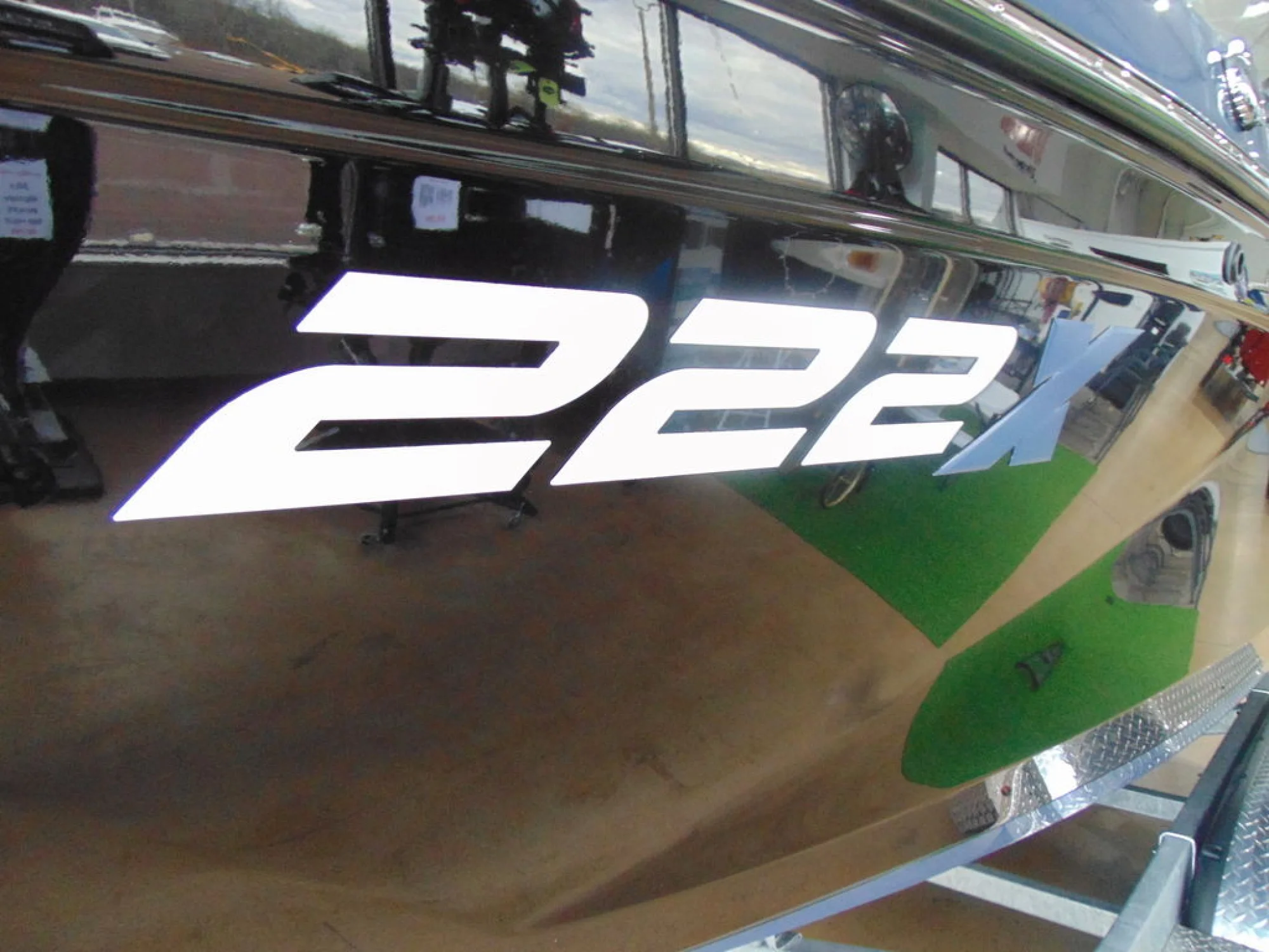 Yamaha Boats 222XD - Image 4