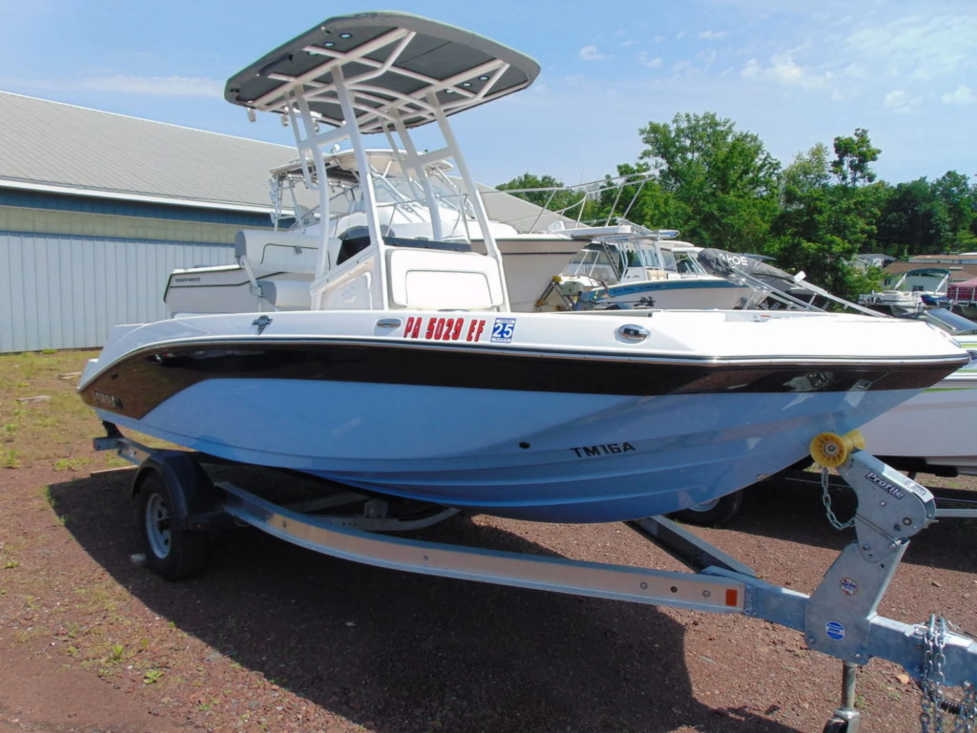 Yamaha Marine 190 FSH Sport - Main Image