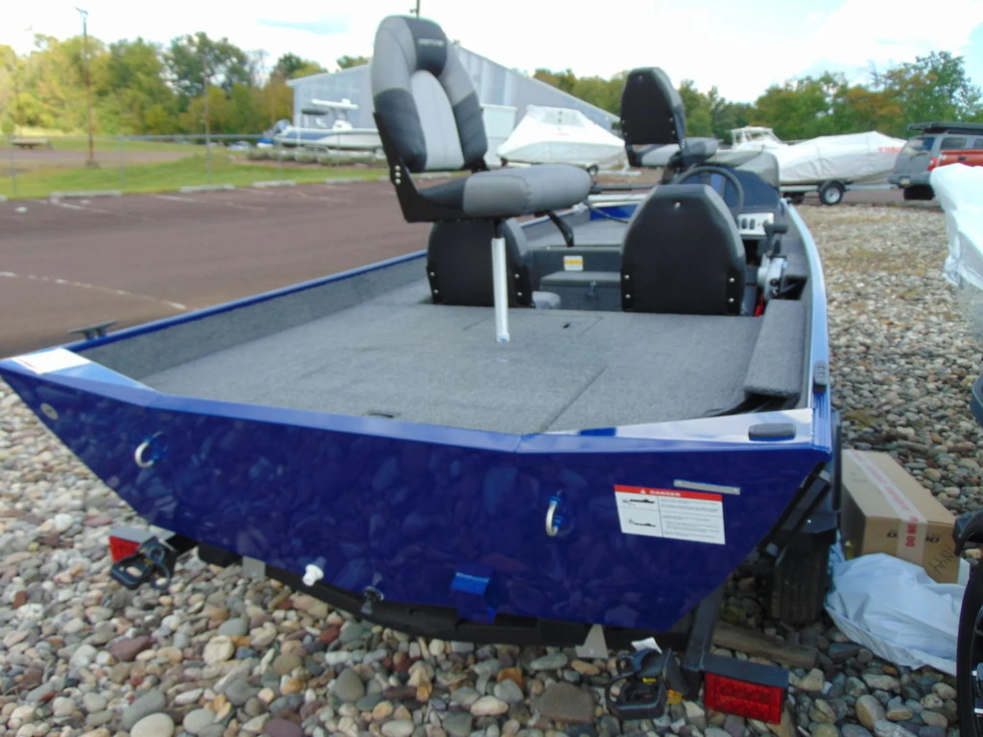 Crestliner 1700 Storm - Image 3