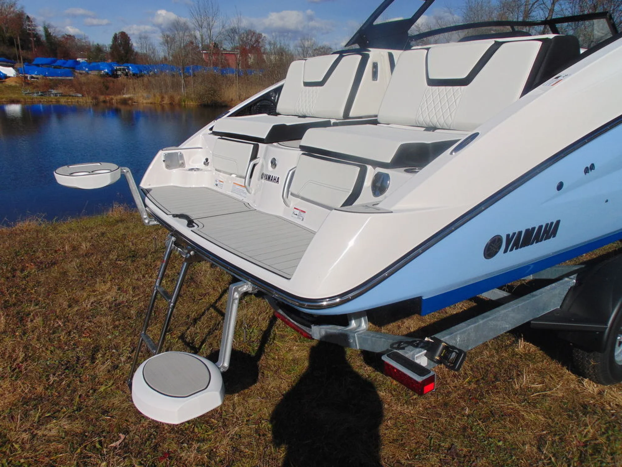 Yamaha Boats 252SD - Image 4