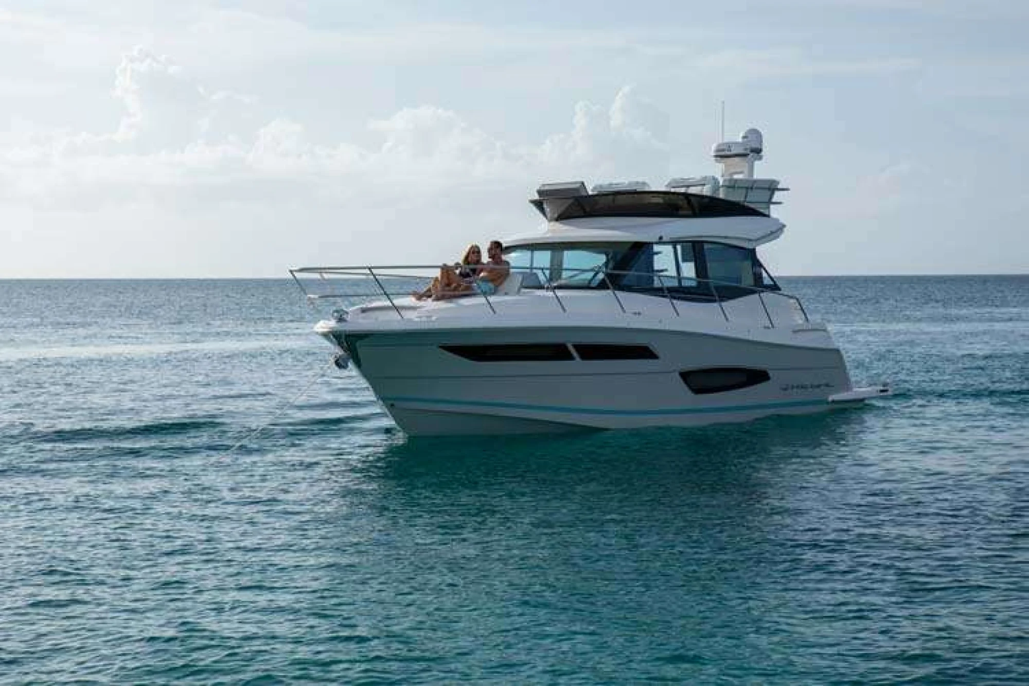 2026 Regal 38 Fly - Image 2