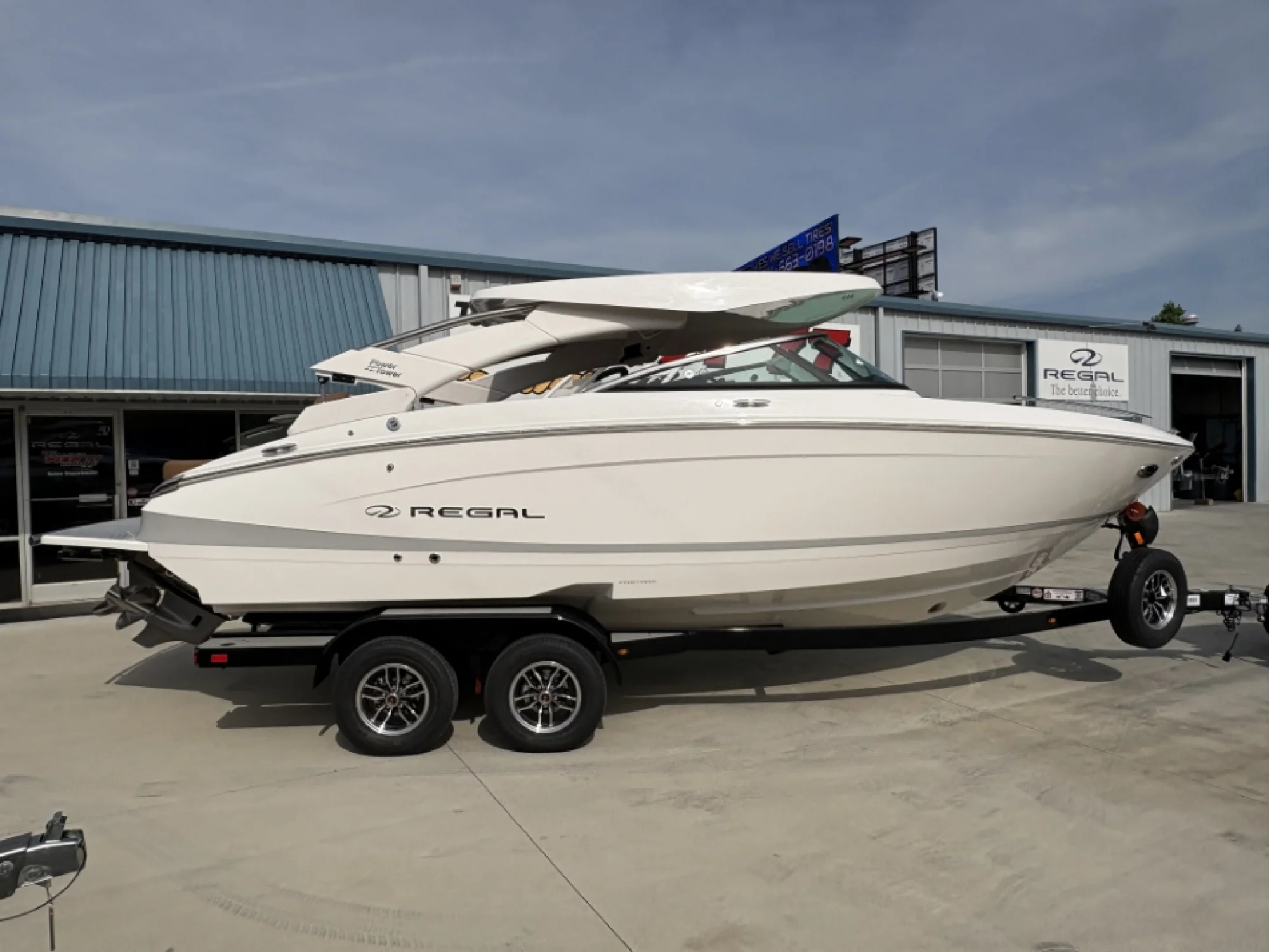 2025 Regal LS4 Ultimate - Image 3