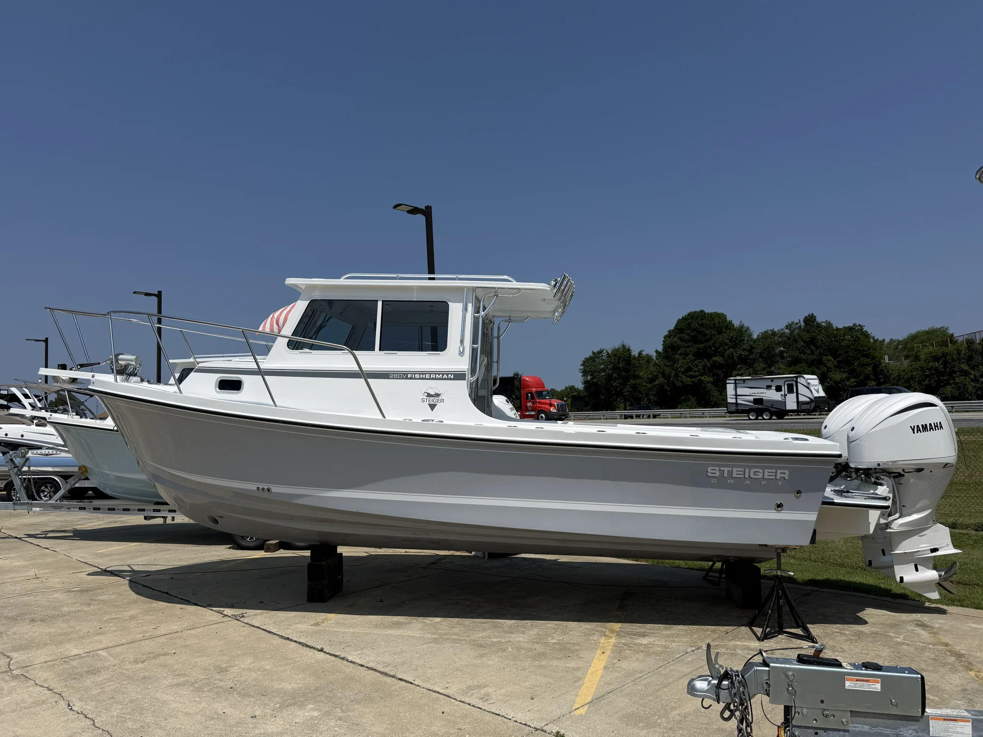 2026 28' Steiger Craft 28 Fisherman