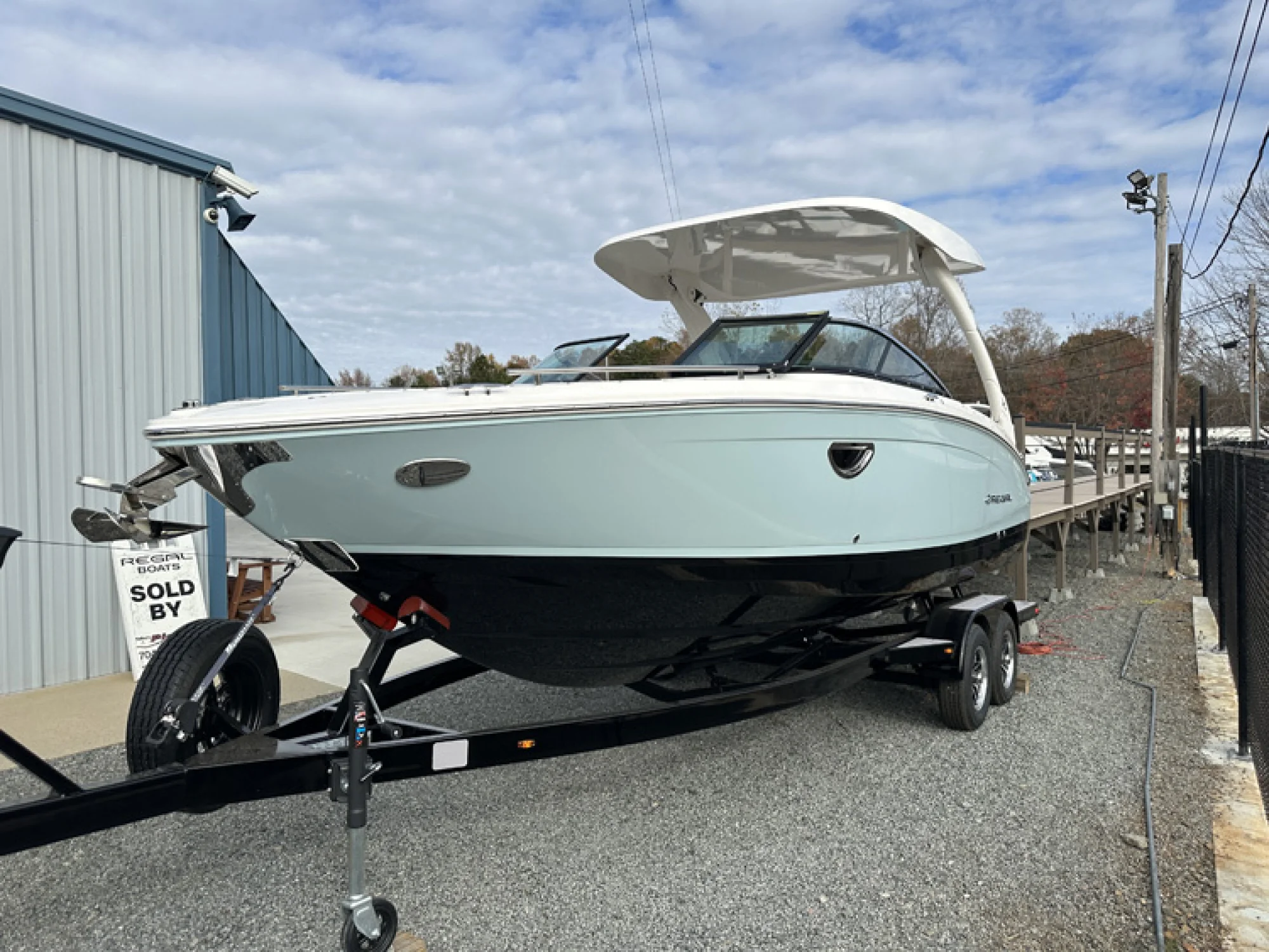 2023 Regal LS6 Surf - Image 2