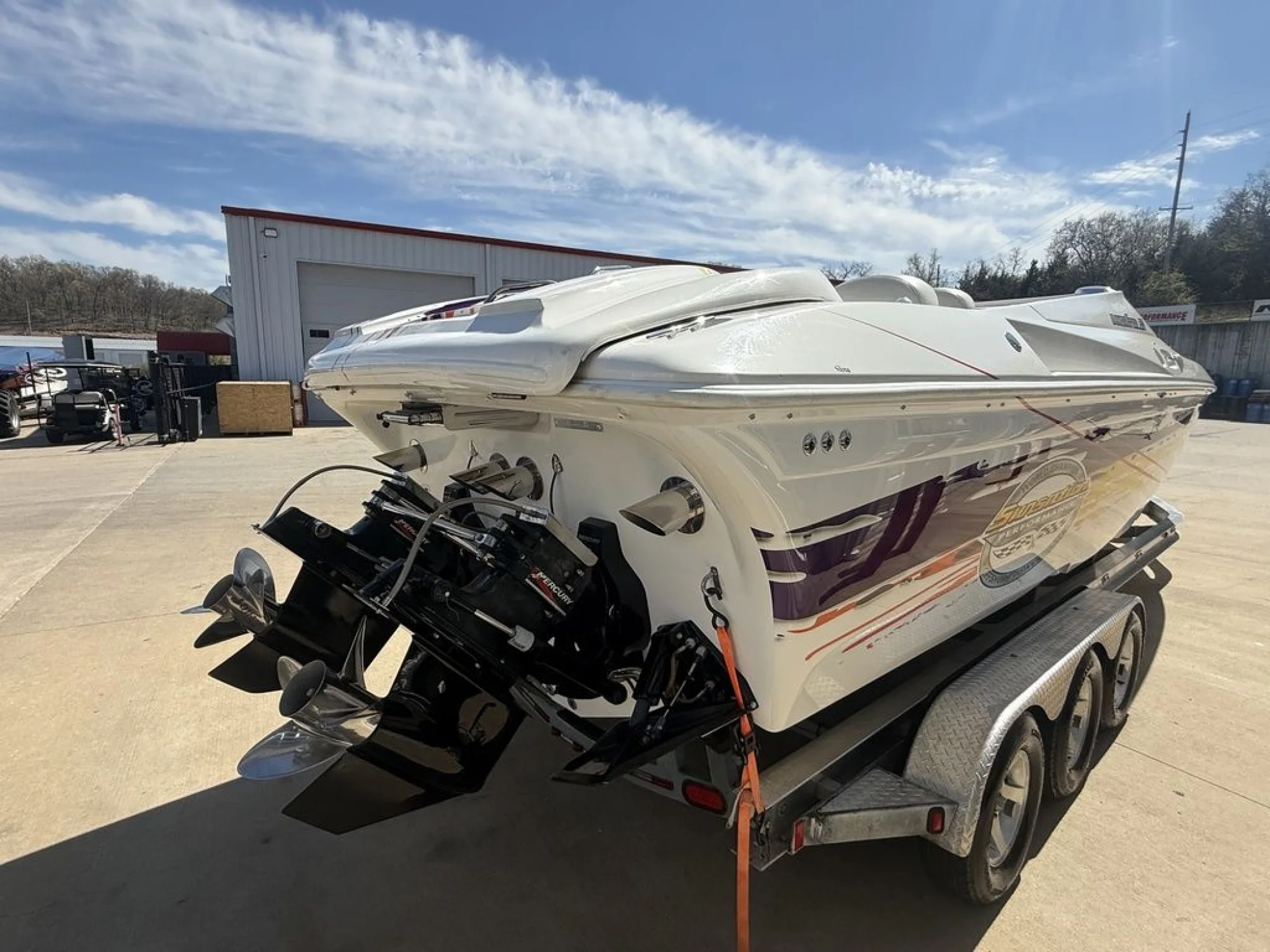 Sunsation Powerboats 32 Innovator - Image 3