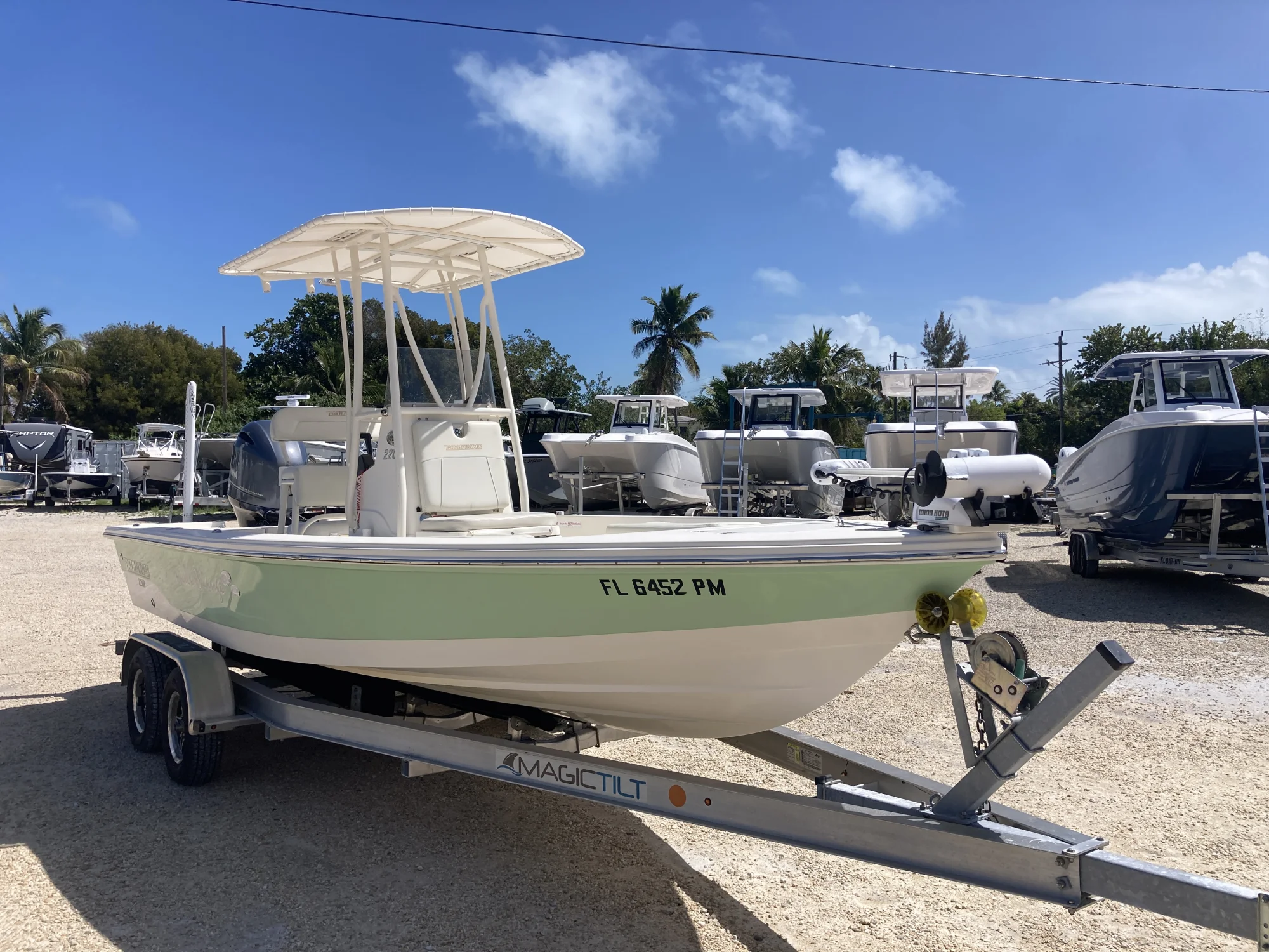 2013 Pathfinder 2200 TRS - Image 2