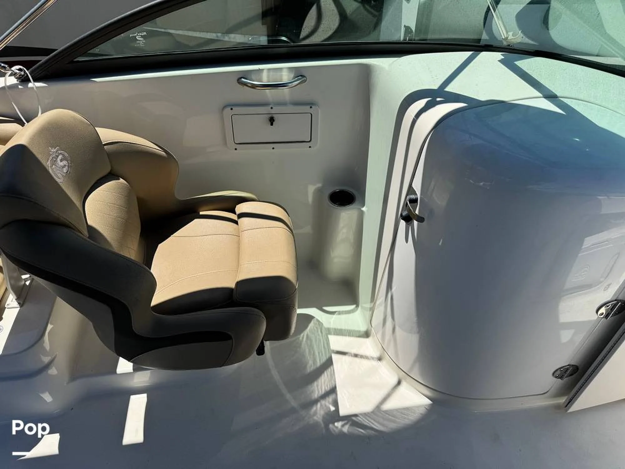 2019 NauticStar 243 DC - Image 5