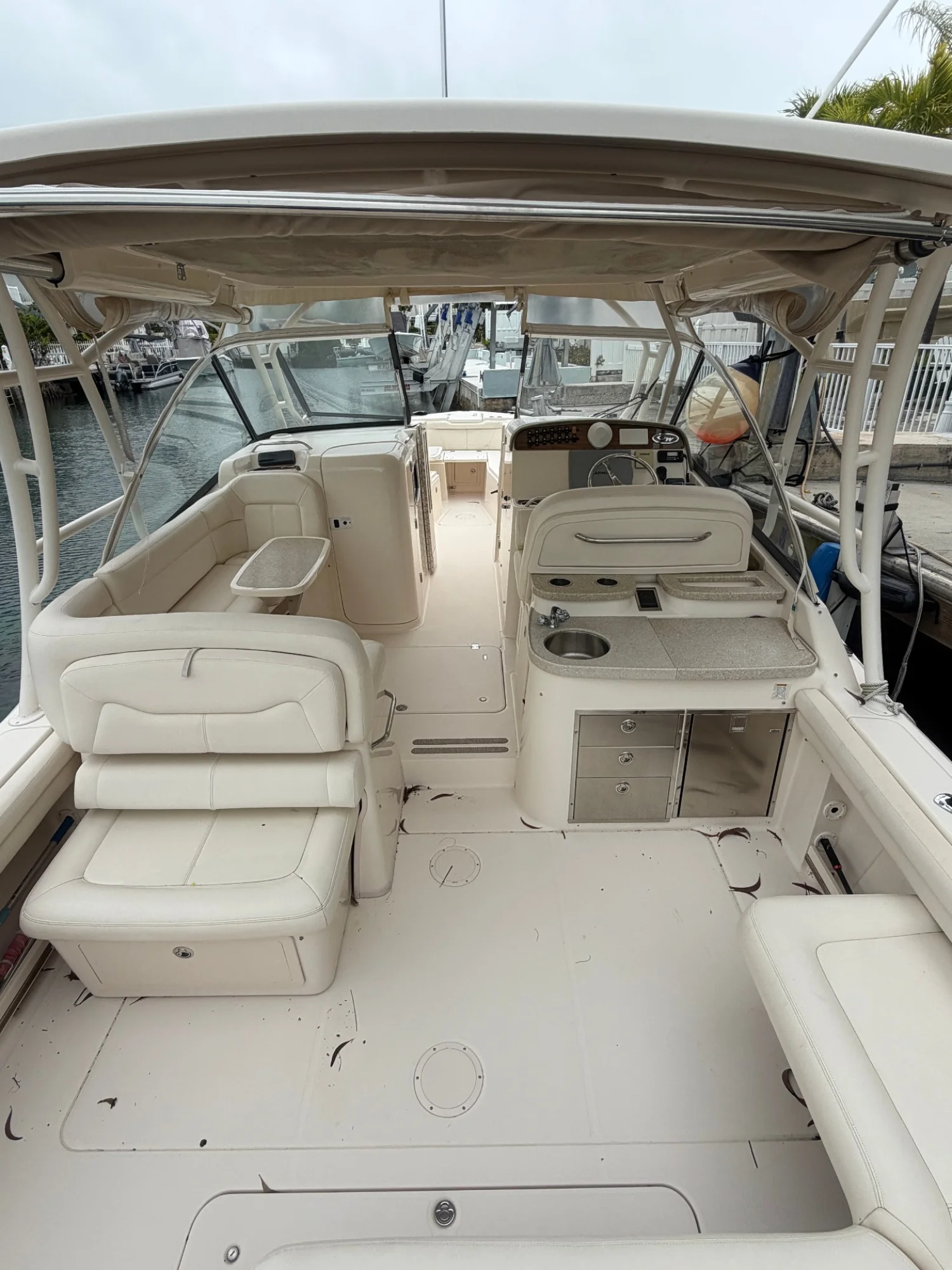 2015 Grady White Freedom 335 - Image 3