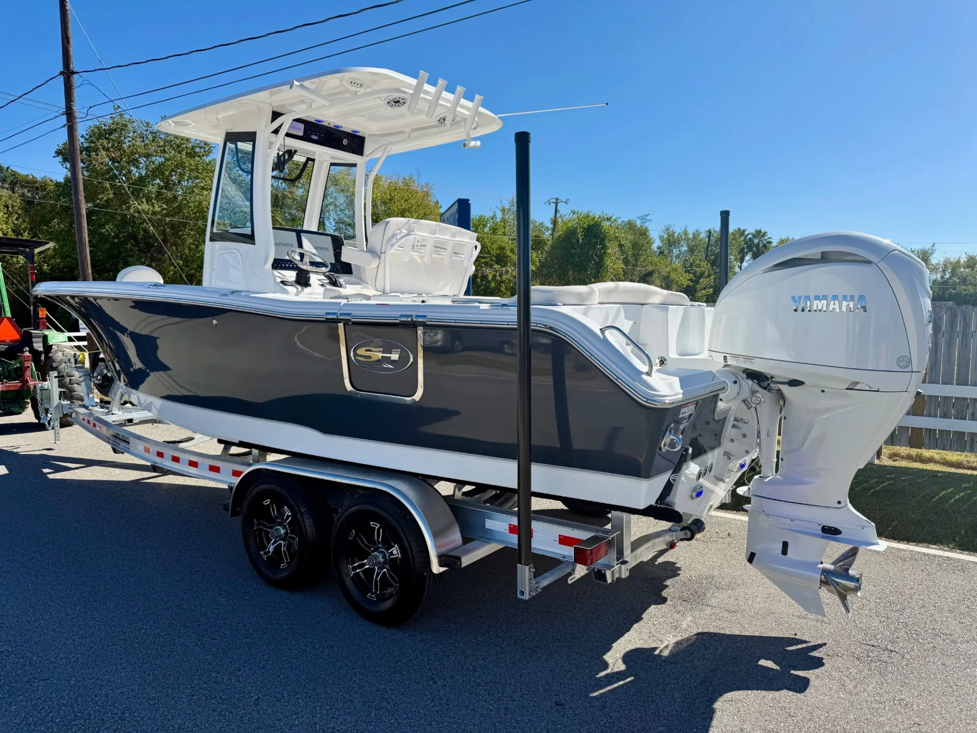 2026 Sea Hunt Ultra 255 SE - Image 2