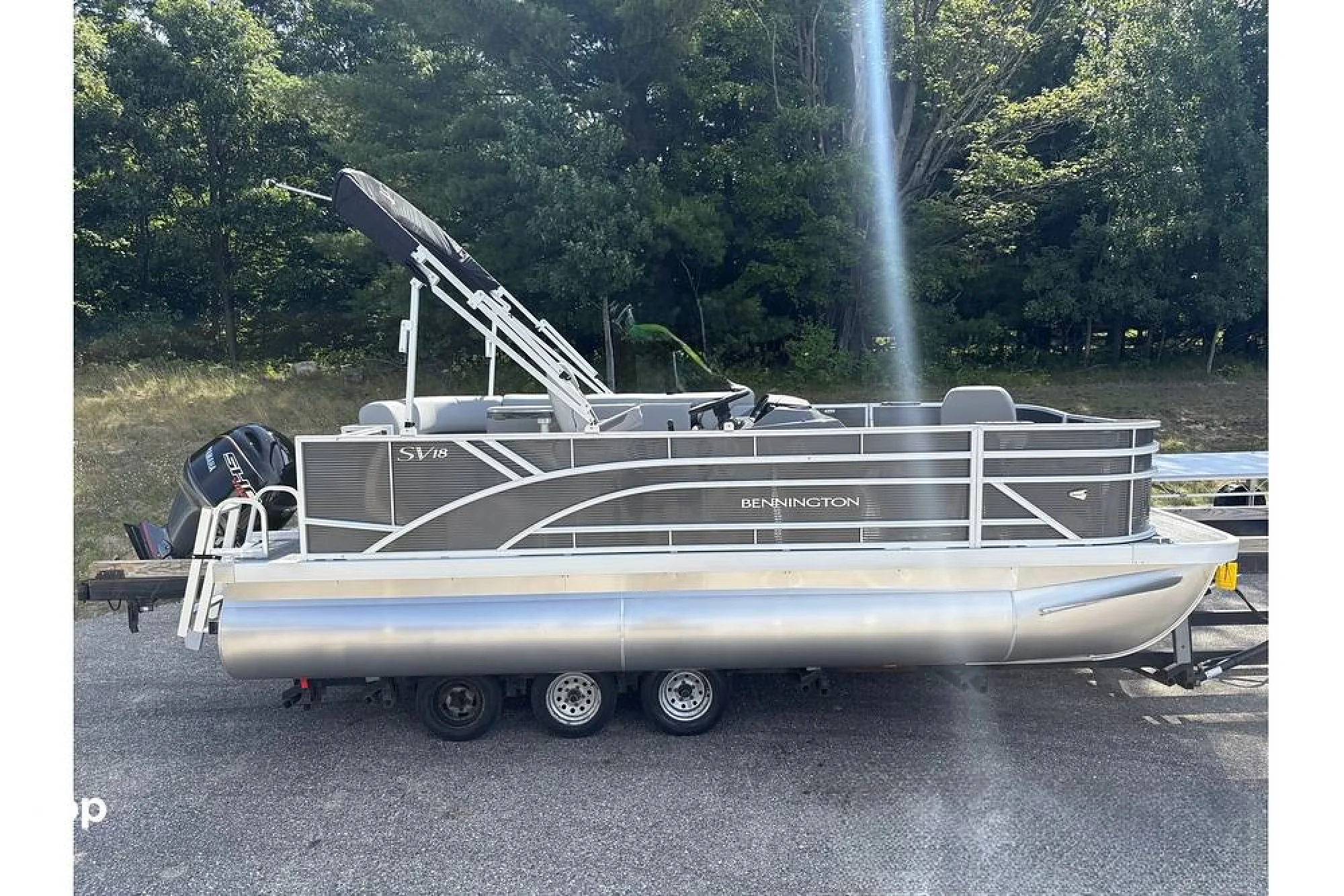 2024 Bennington 188 SVS Fish - Main Image