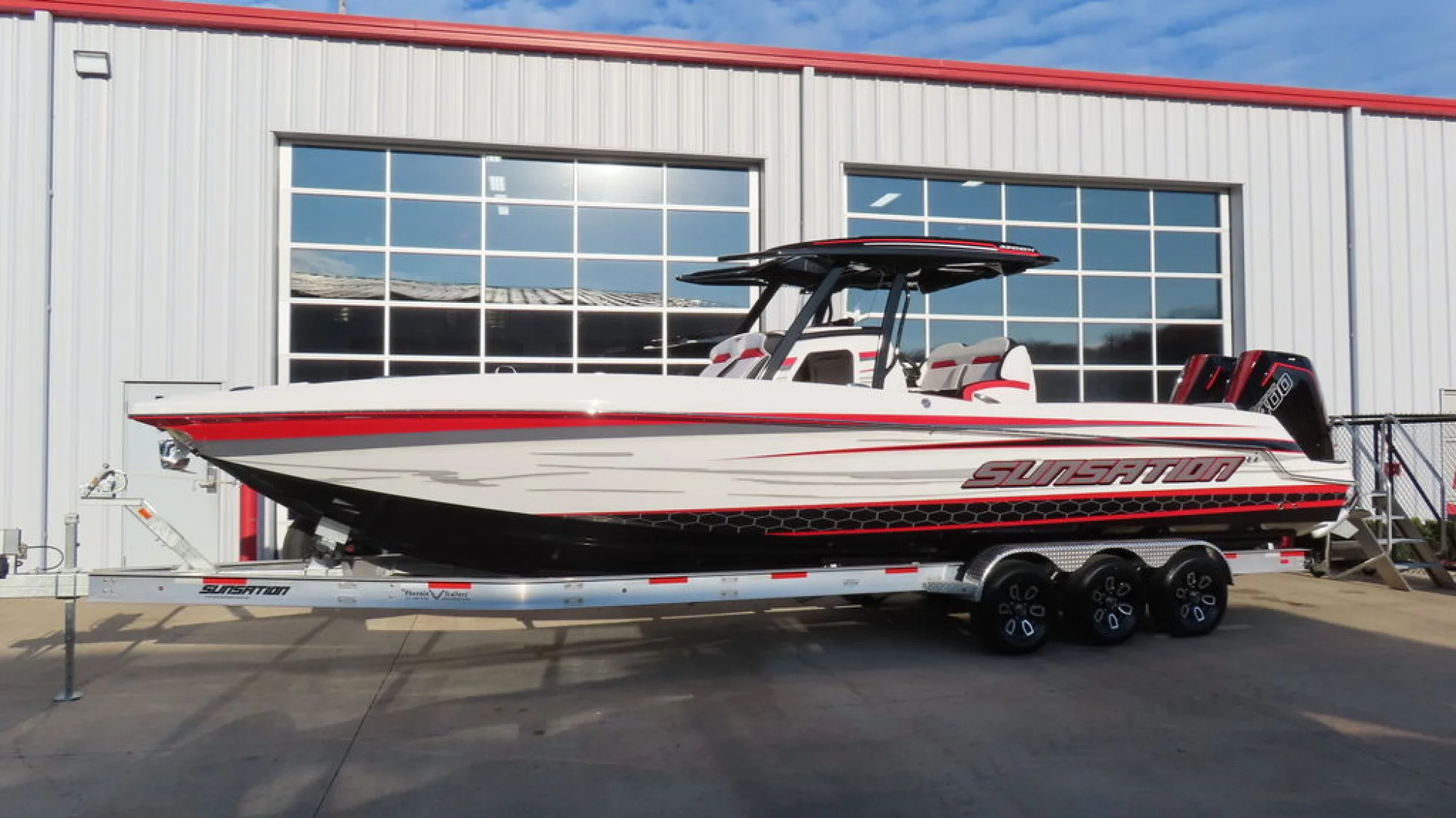 Sunsation Powerboats 32CCX - Main Image