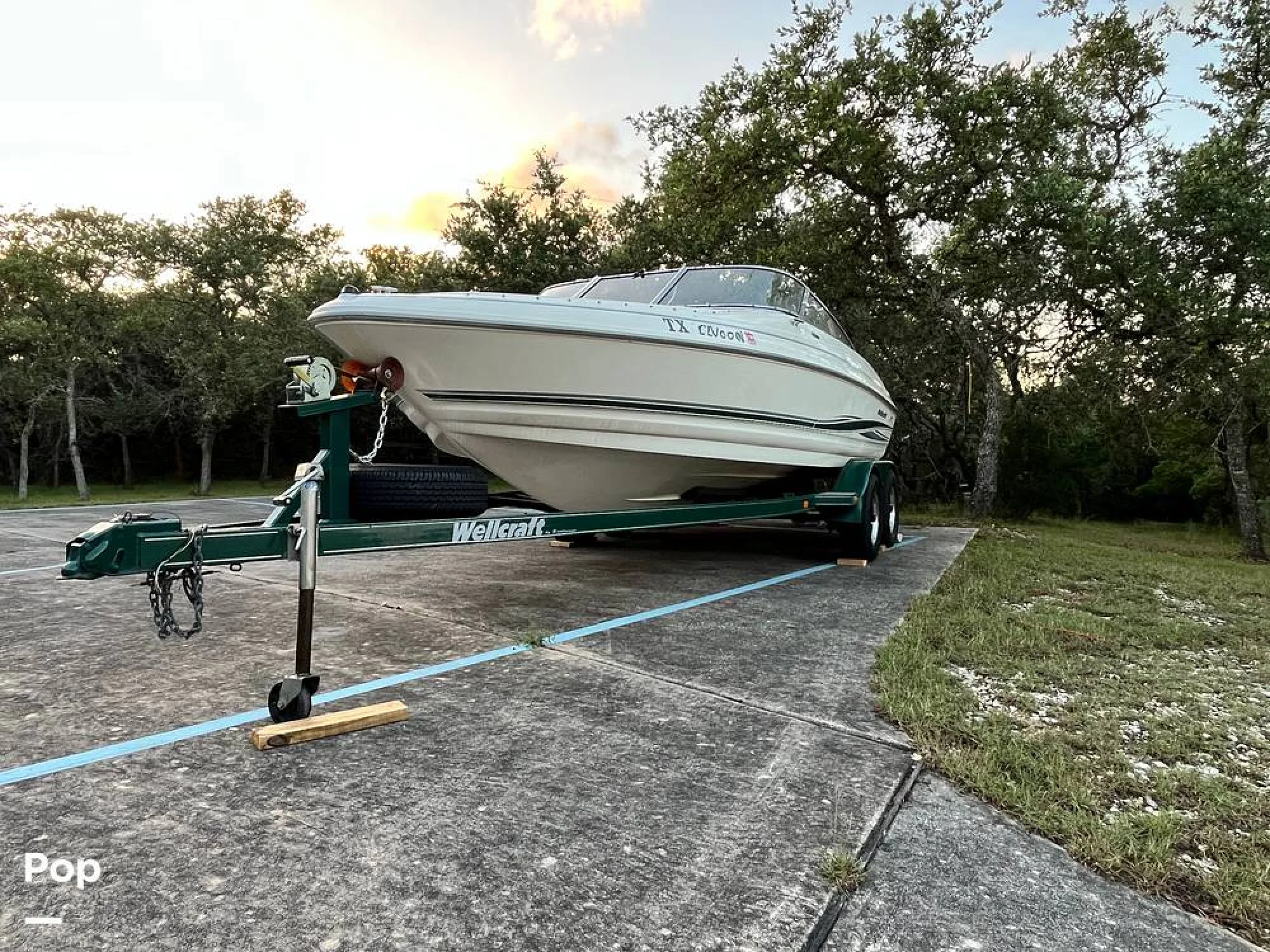 2002 Wellcraft Excalibur 210 Sport - Image 2