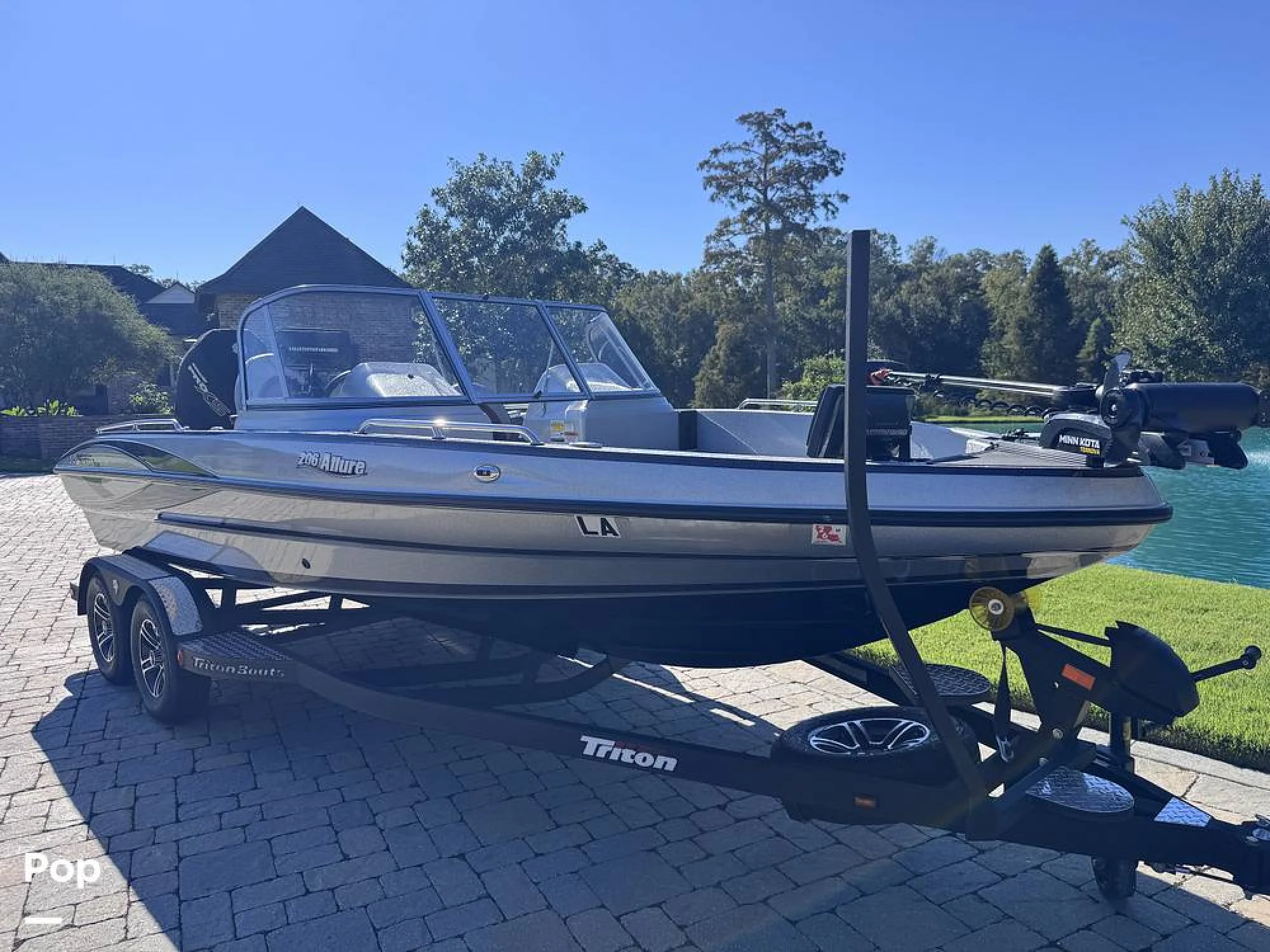 2023 Triton 206 Allure - Image 2