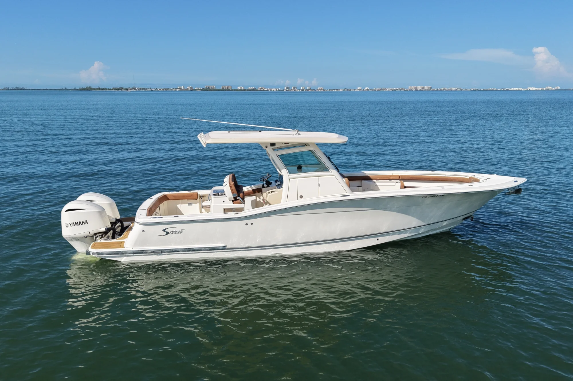 2015 Scout 320 LXF - Image 4
