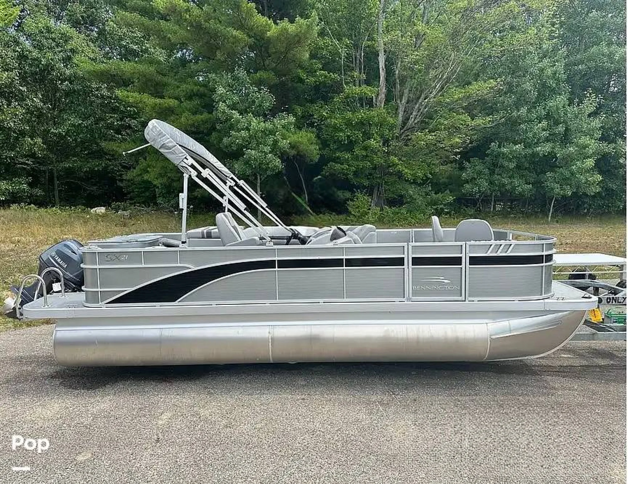 2023 Bennington 21 SXFAPG - Main Image
