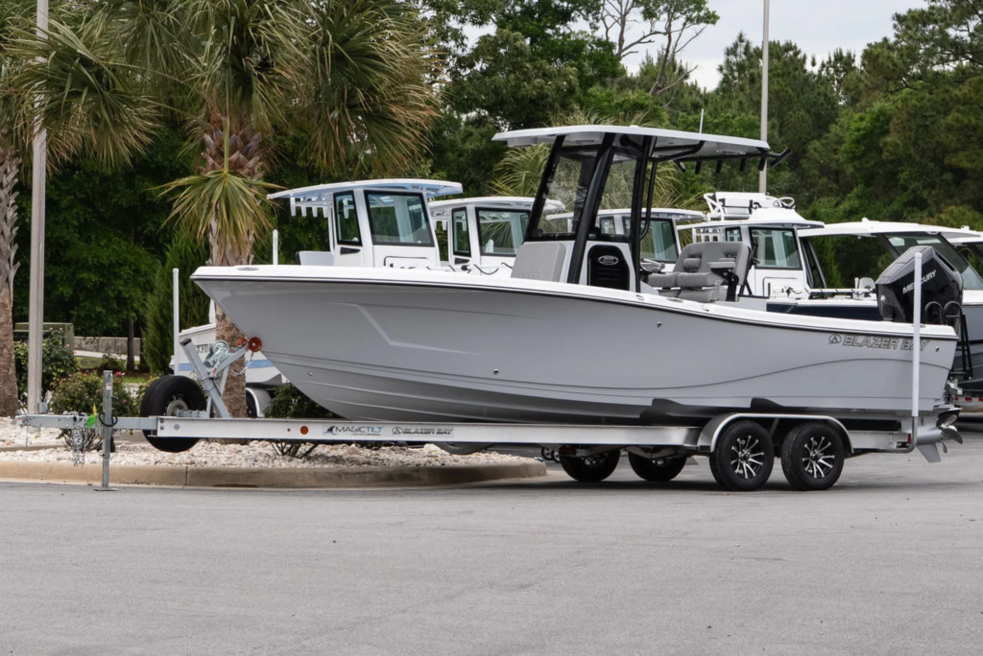 BLAZER BAY 2600 MAKAIRA - Image 2