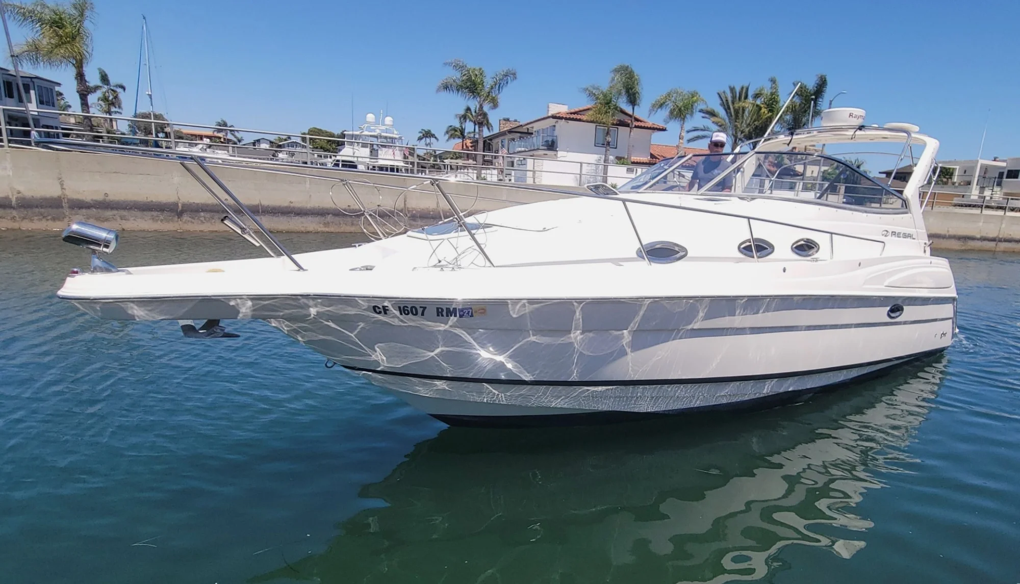 28 Regal Commodore - Image 3