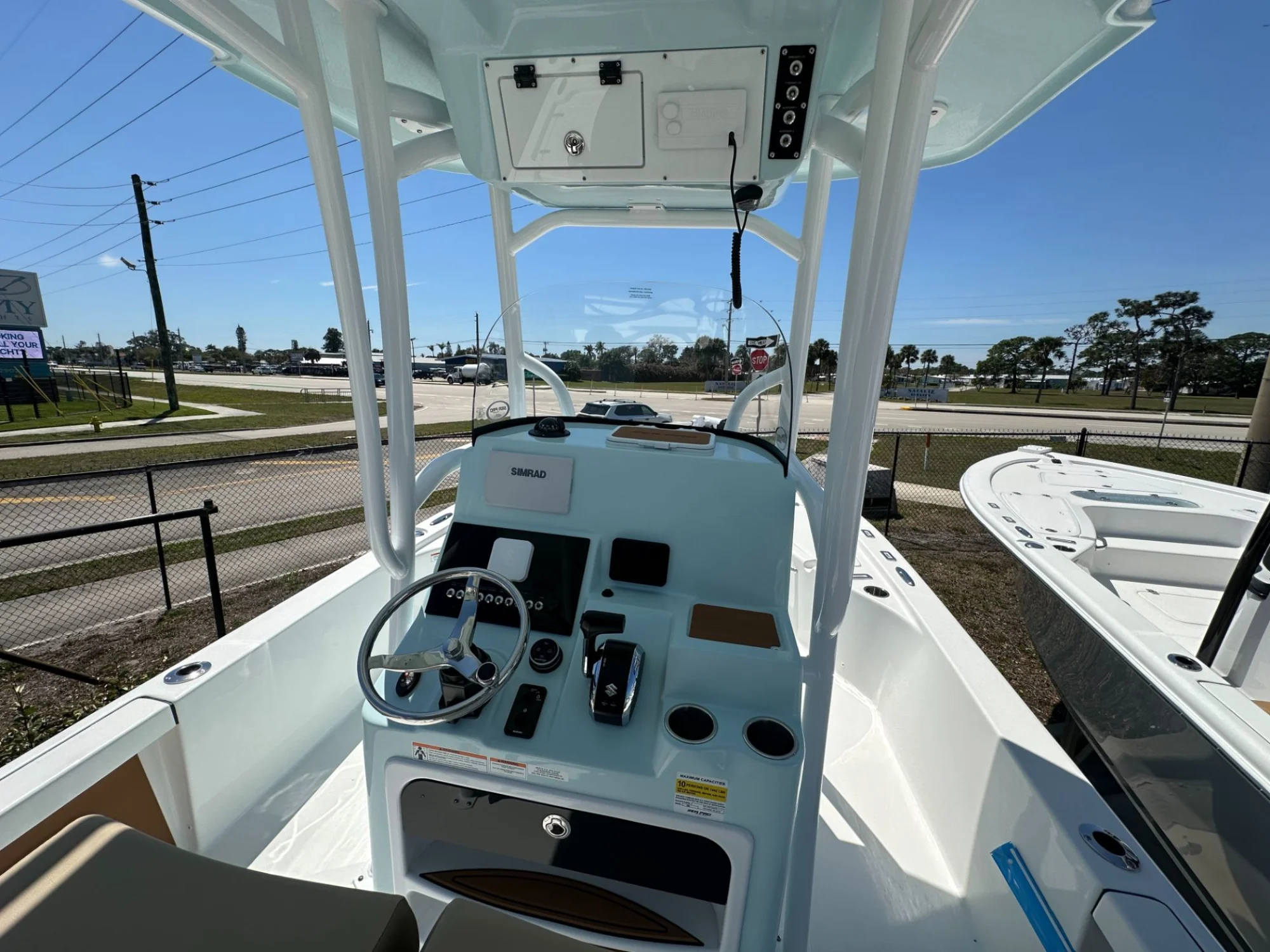 2026 Sea Pro 250 Bay - Image 4
