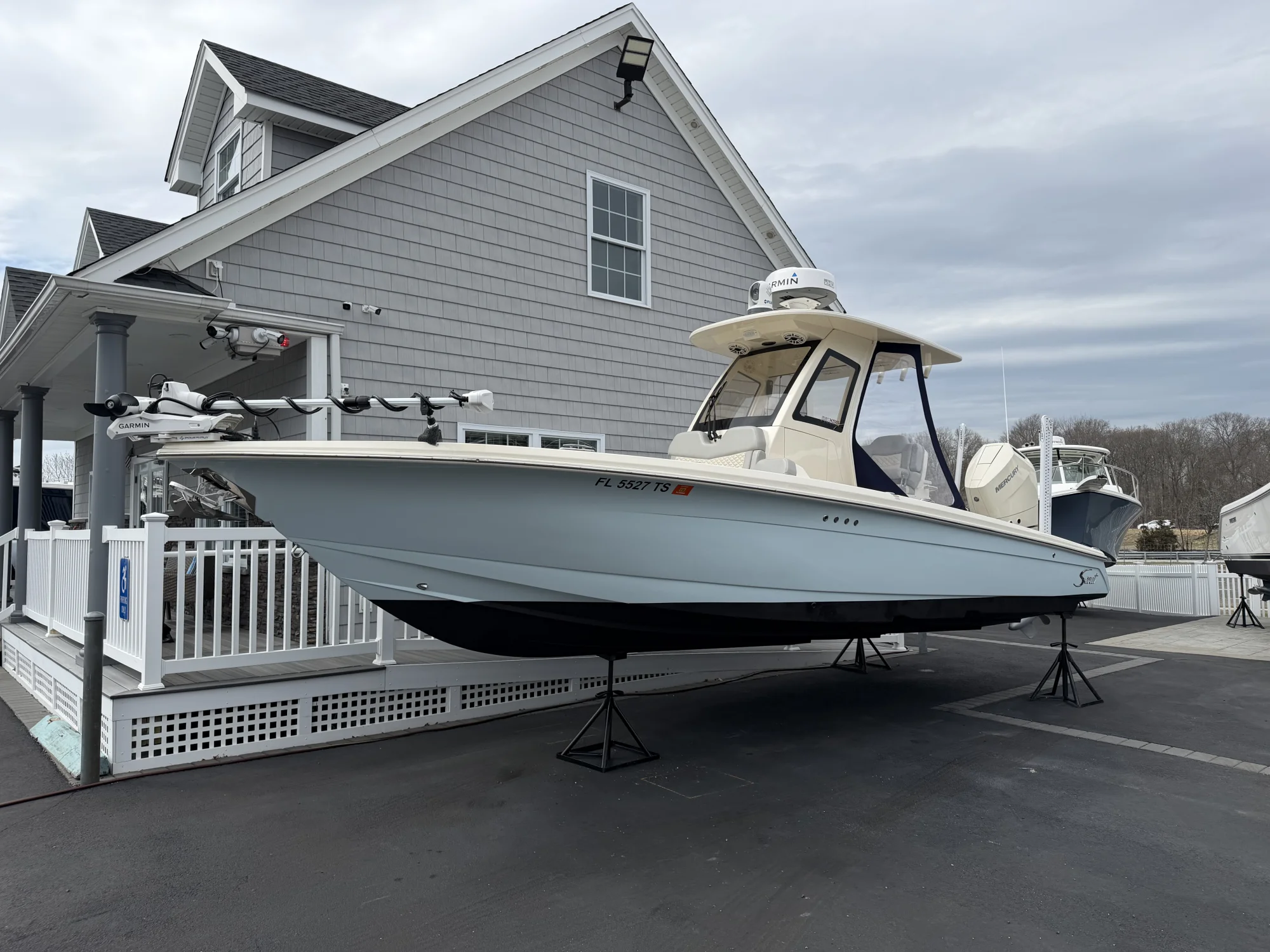 2024 Scout 281 xss Carbon - Image 2