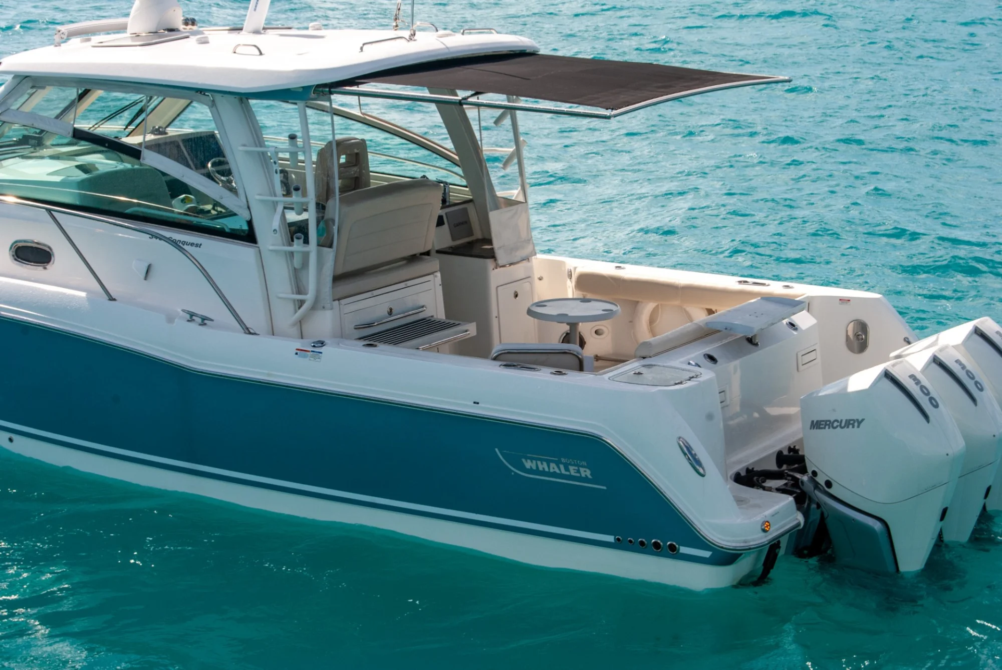 2021 Boston Whaler 345 Conquest - Image 4