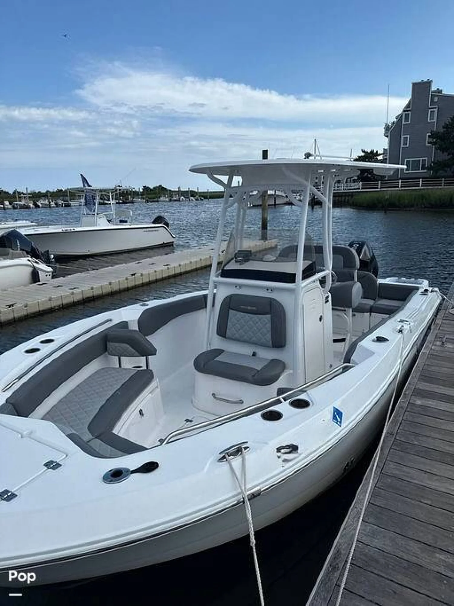 2024 NauticStar 22 L - Image 2