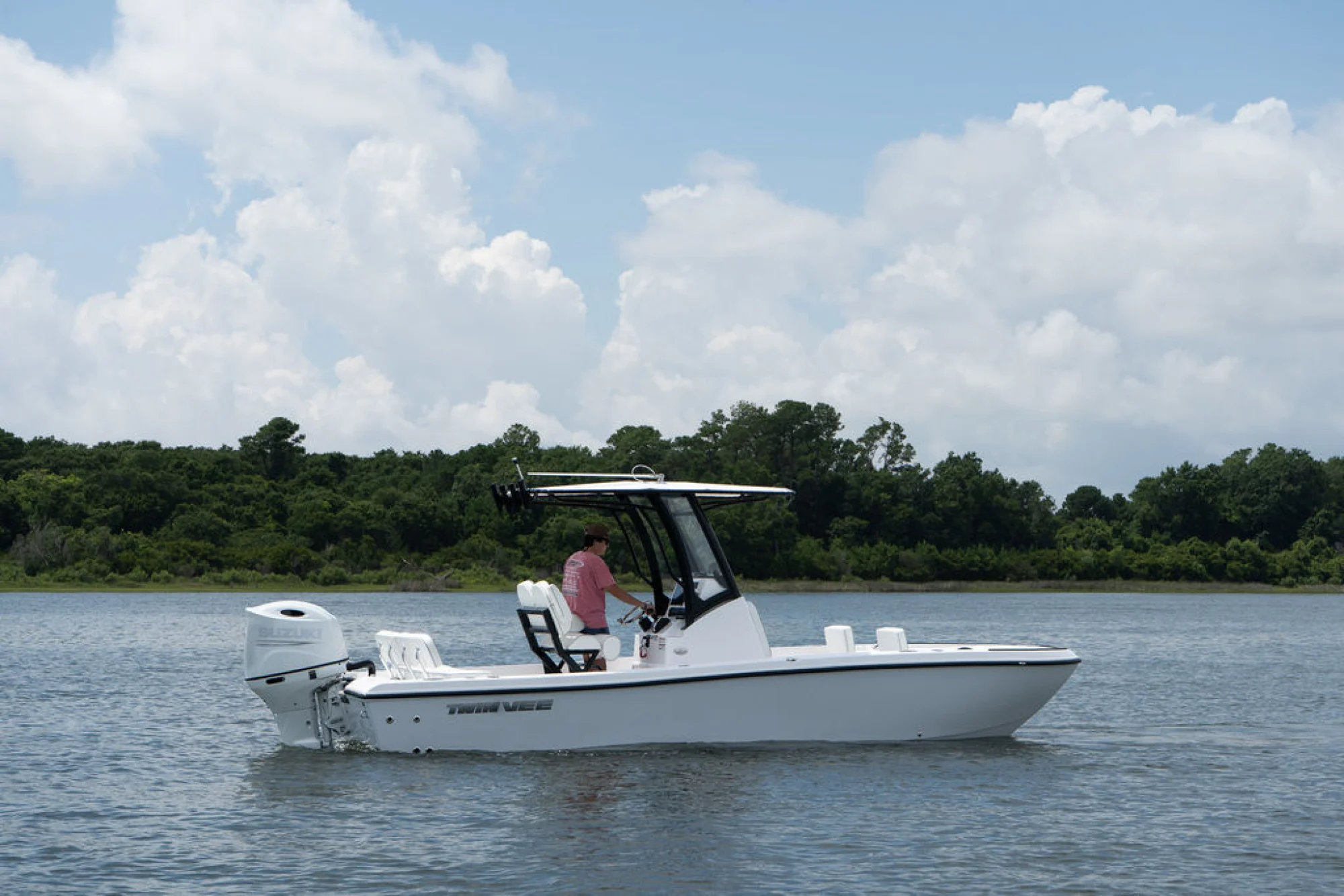 Twin Vee 22 BAYCAT - Image 5