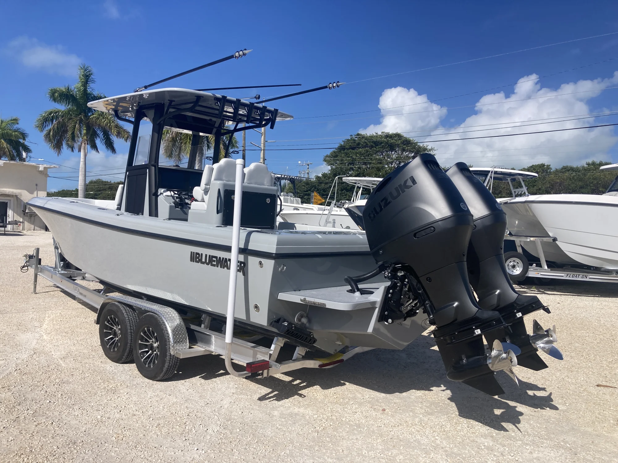 2026 Bluewater 25 T - Image 2