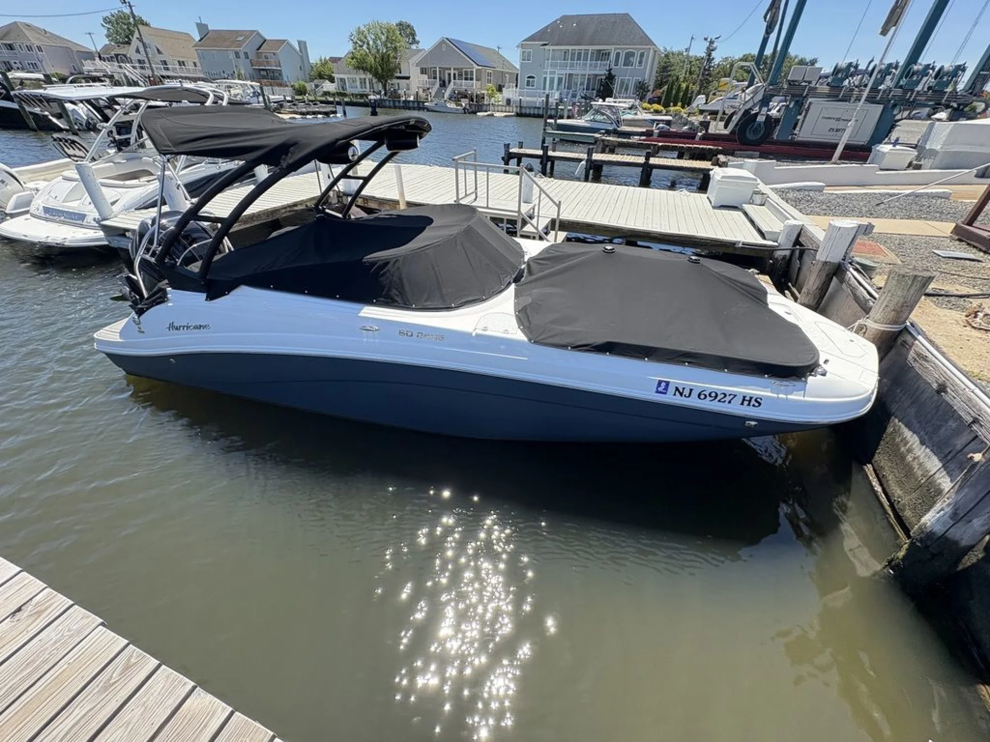 2025 Hurricane Sundeck 2486 OB